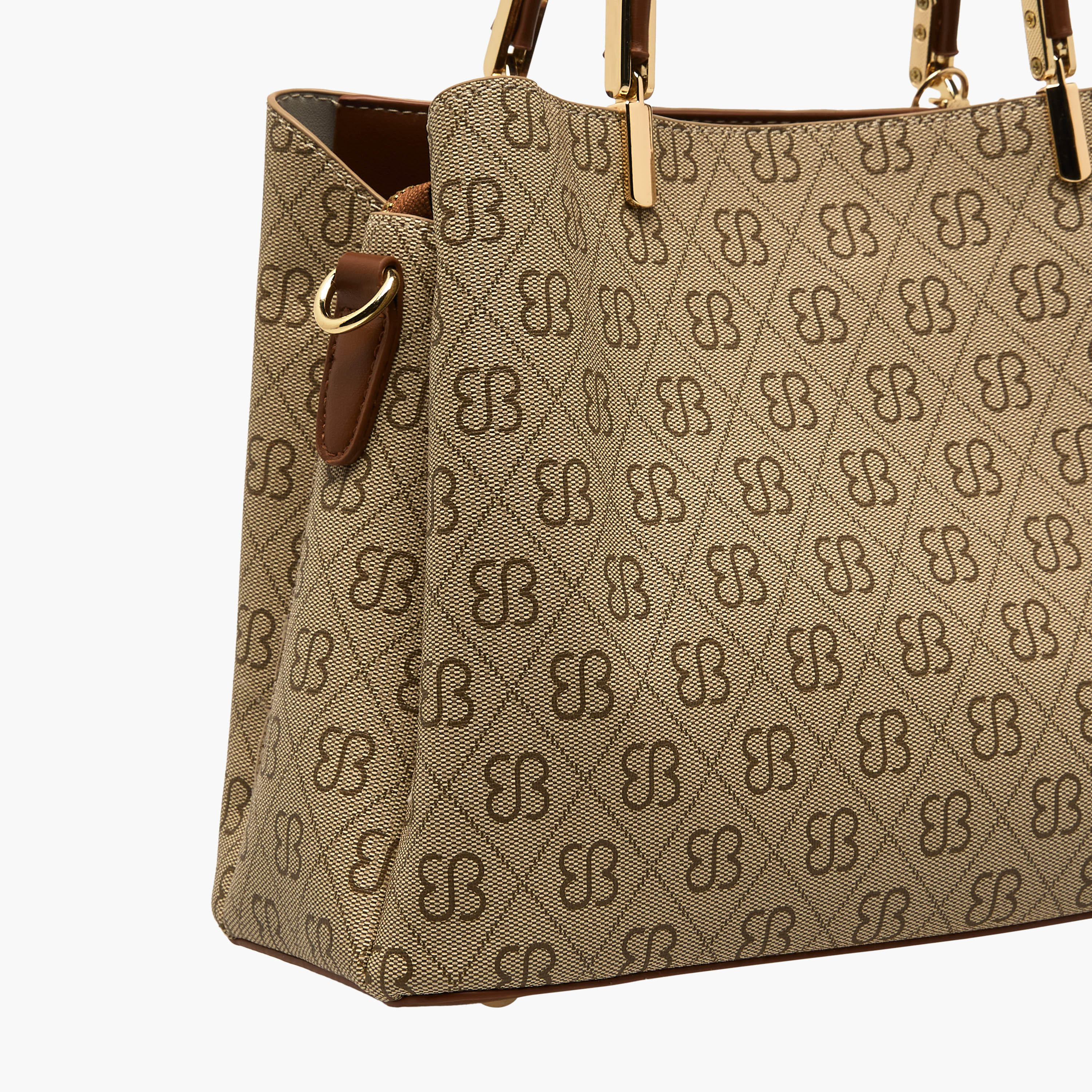 شنطة توتي بطبعات مونوجرام ودلاية من بيسي لندن-women-bagsandwallets-handbags-image-6