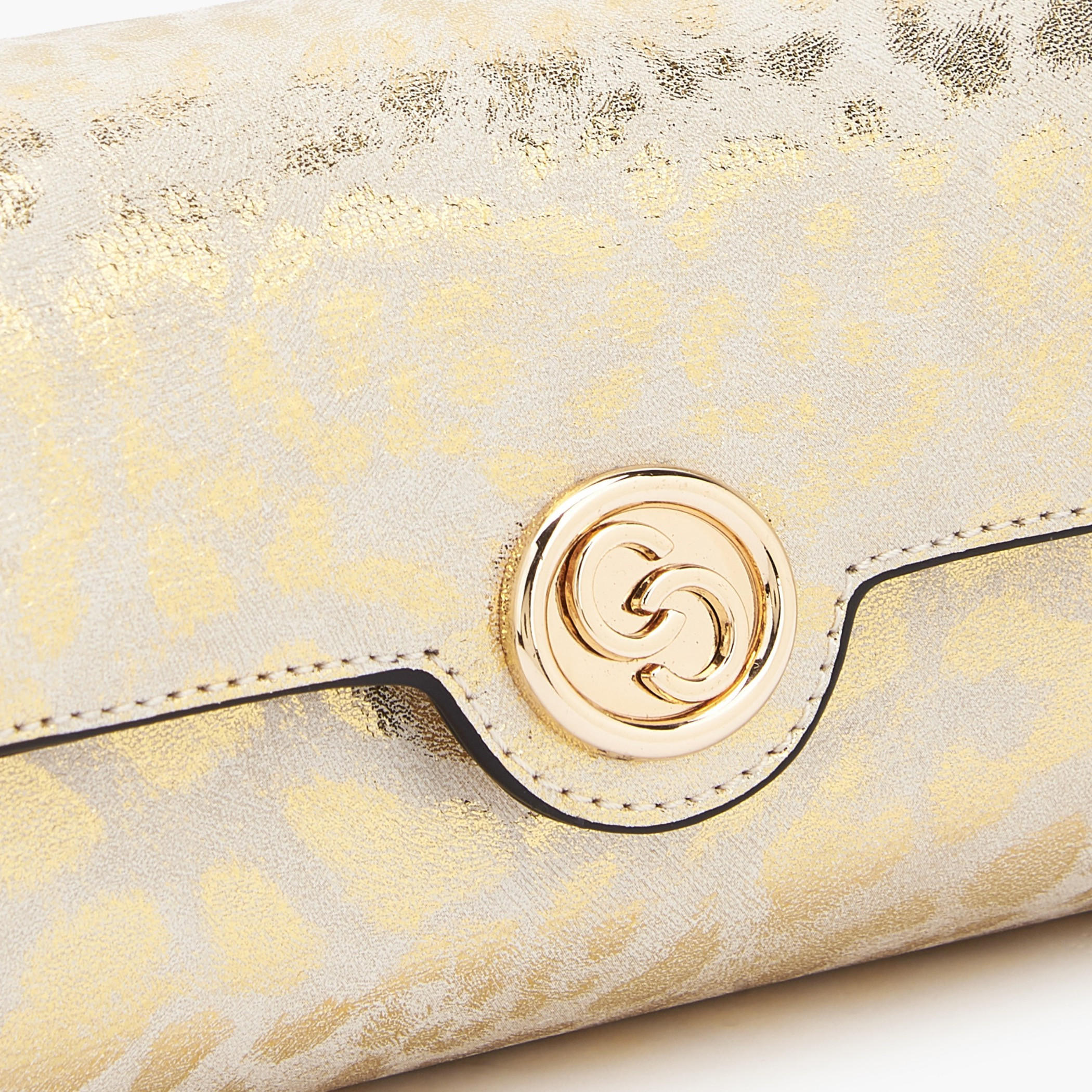 Celeste Metallic Print Crossbody Bag with Chain Strap-women-bagsandwallets-handbags-image-5