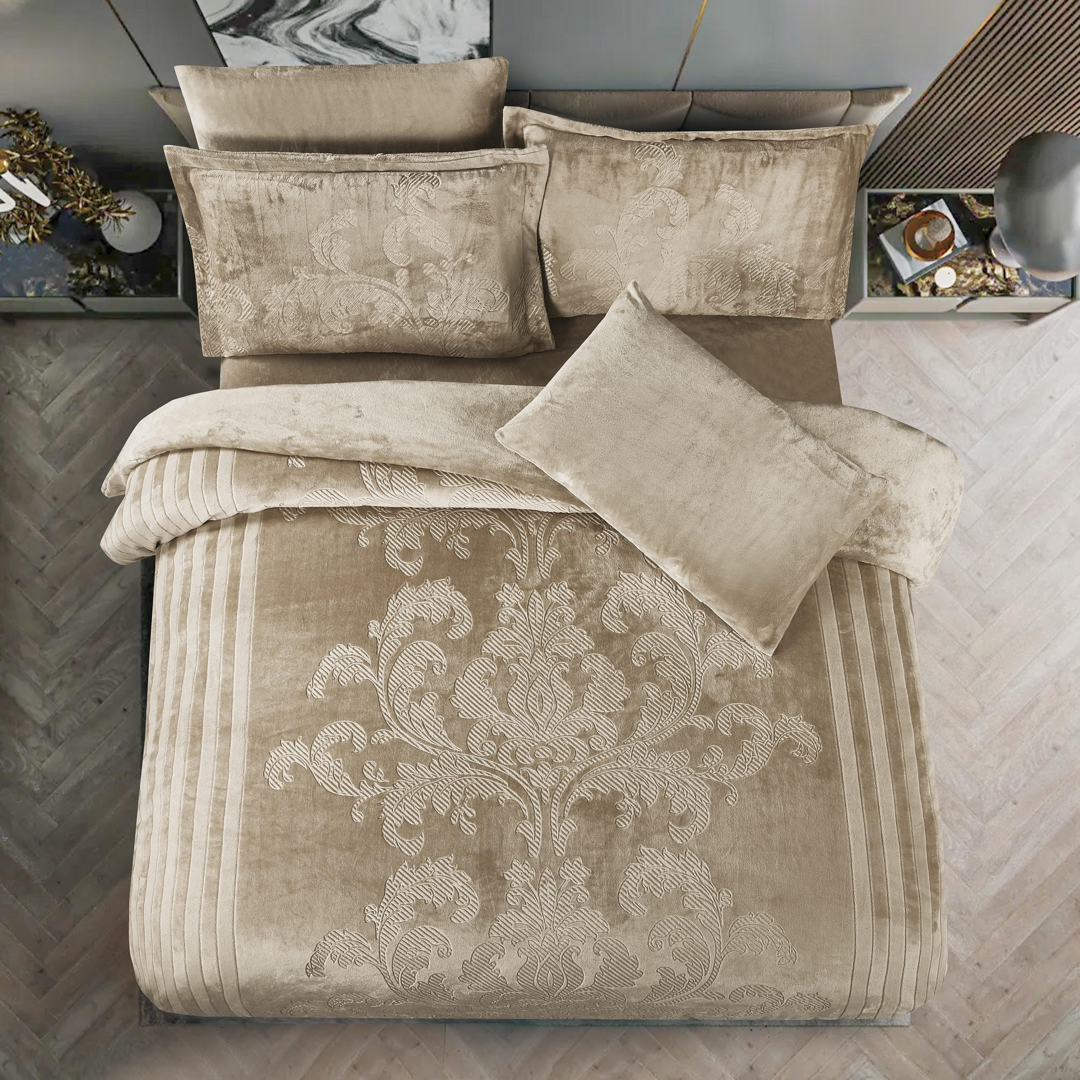 طقم لحاف مخملي منقوش-household-bedding-comfortersandbedspreads-comforters-image-2