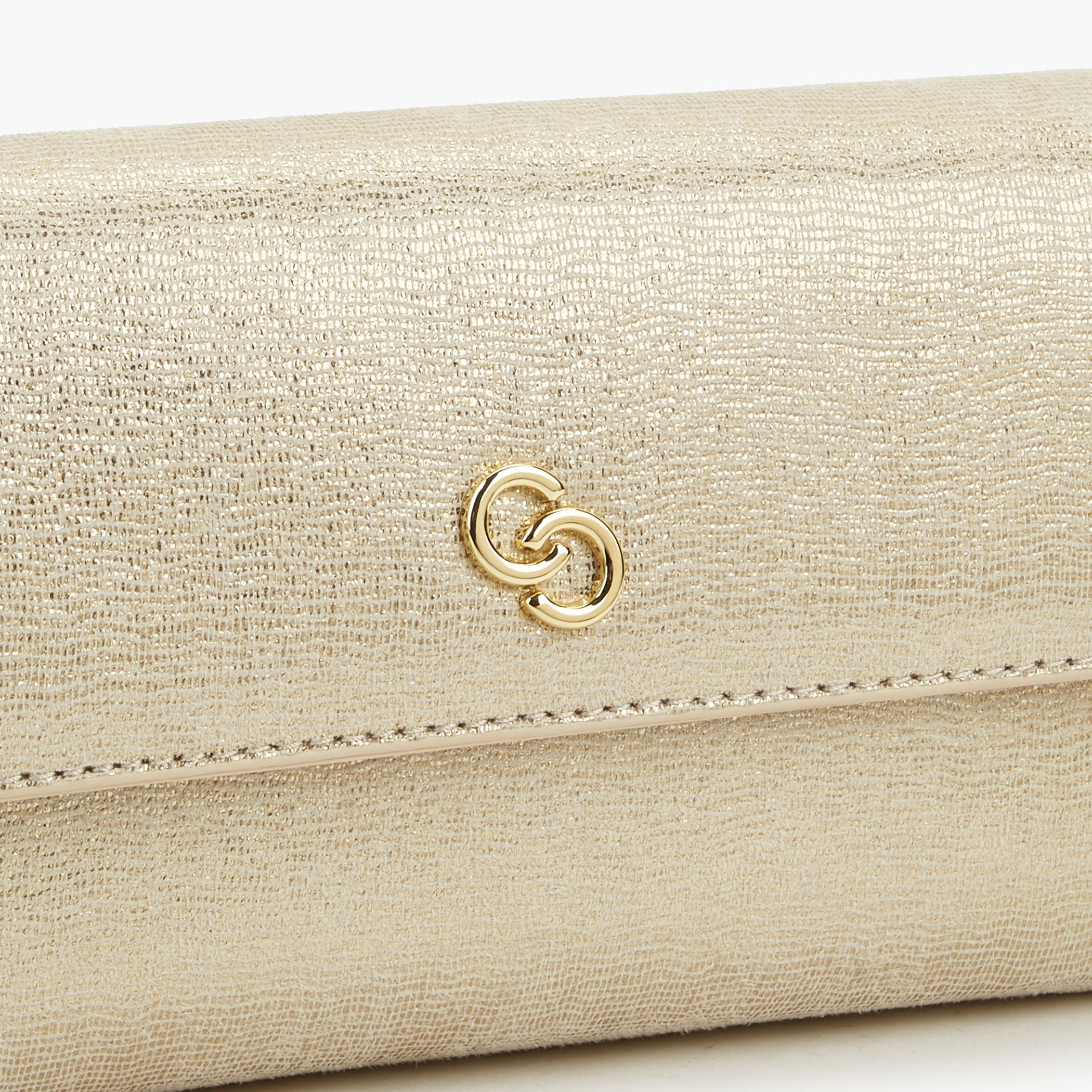 شنطة كلاتش بطبعات مونوجرام مع حزام سلسلة من سيليست-women-bagsandwallets-handbags-image-5