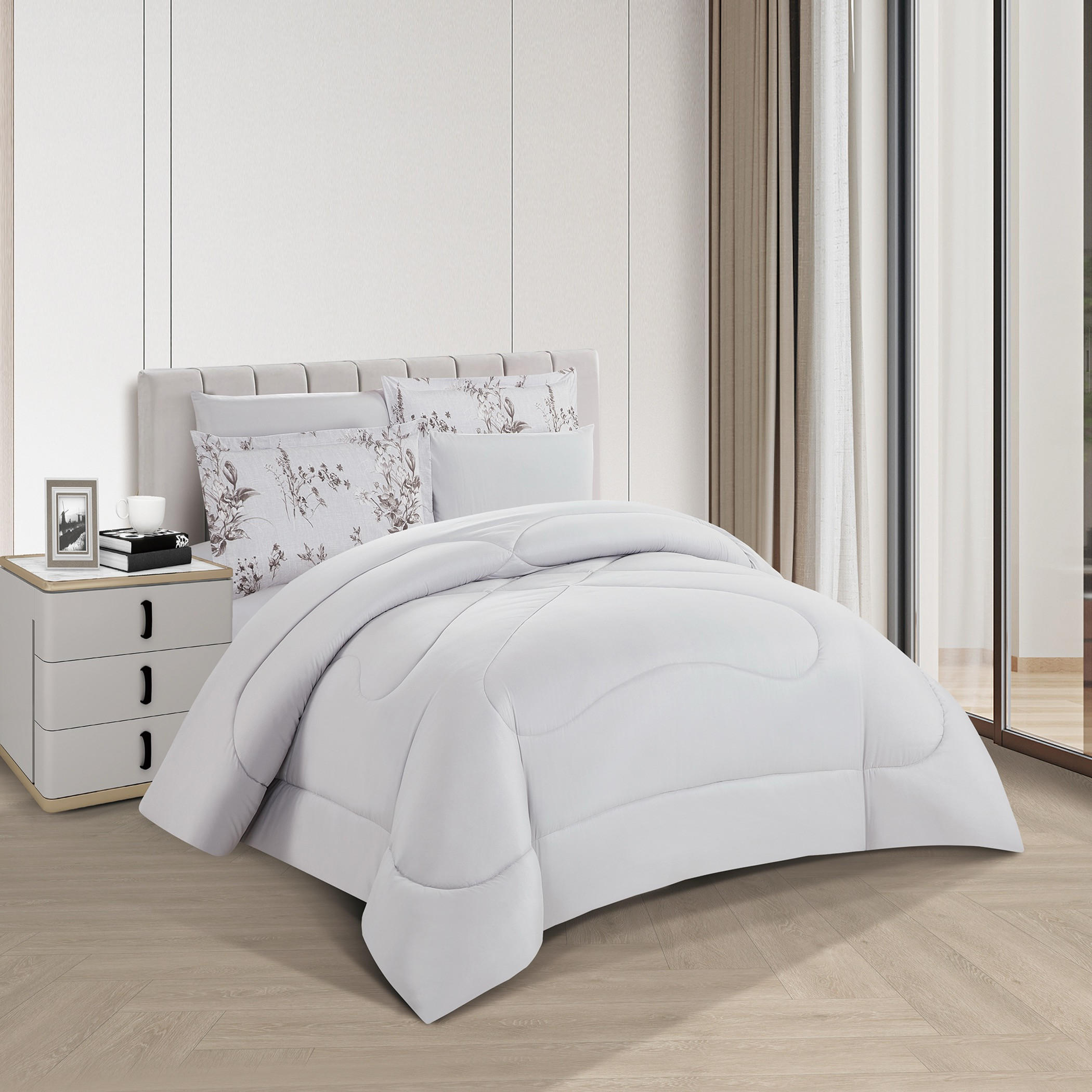 طقم لحاف ملكي قابل للعكس بنقشة زهور-household-bedding-comfortersandbedspreads-comforters-image-2