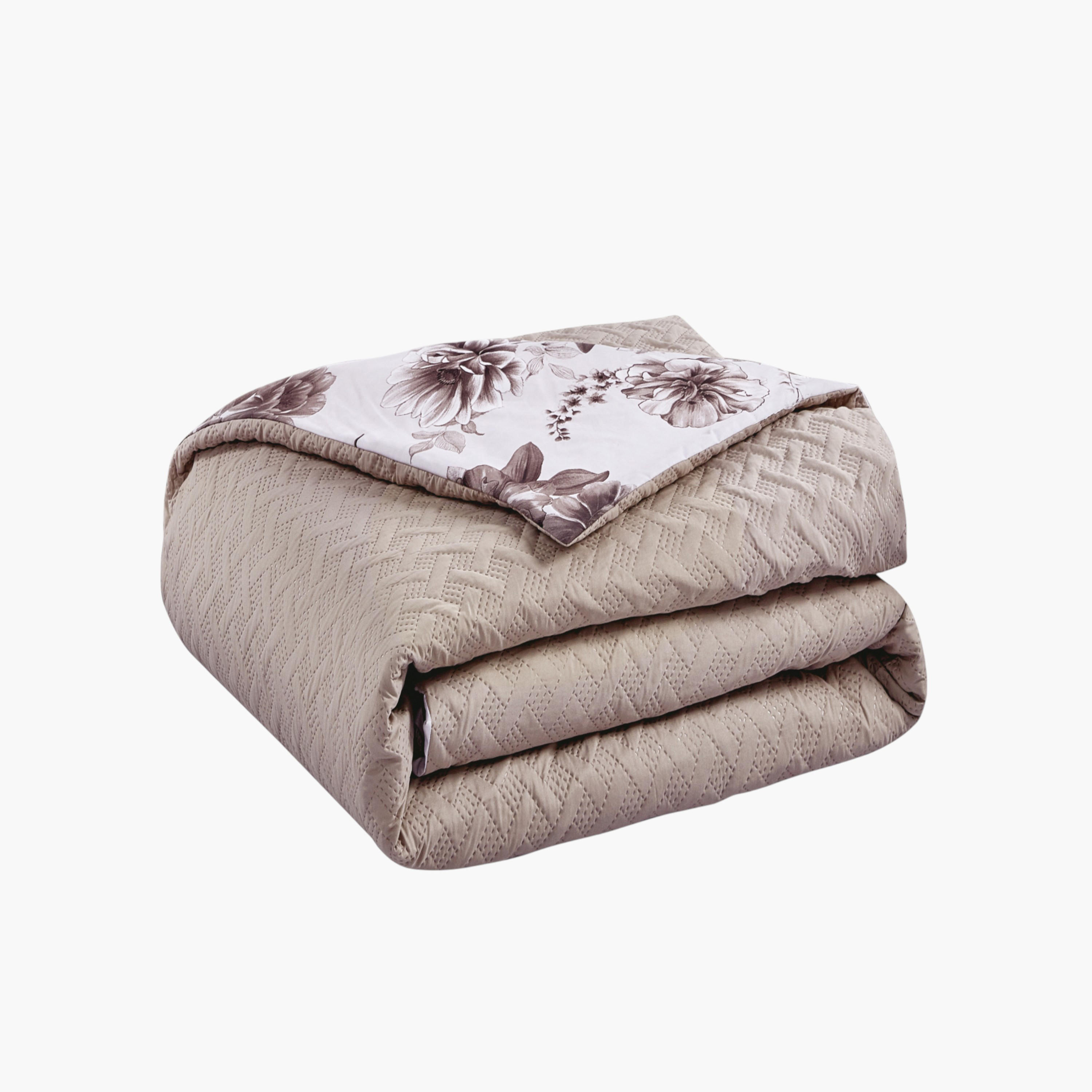 طقم لحاف مبطن بوجهين بنقشة زهور-household-bedding-comfortersandbedspreads-comforters-image-5