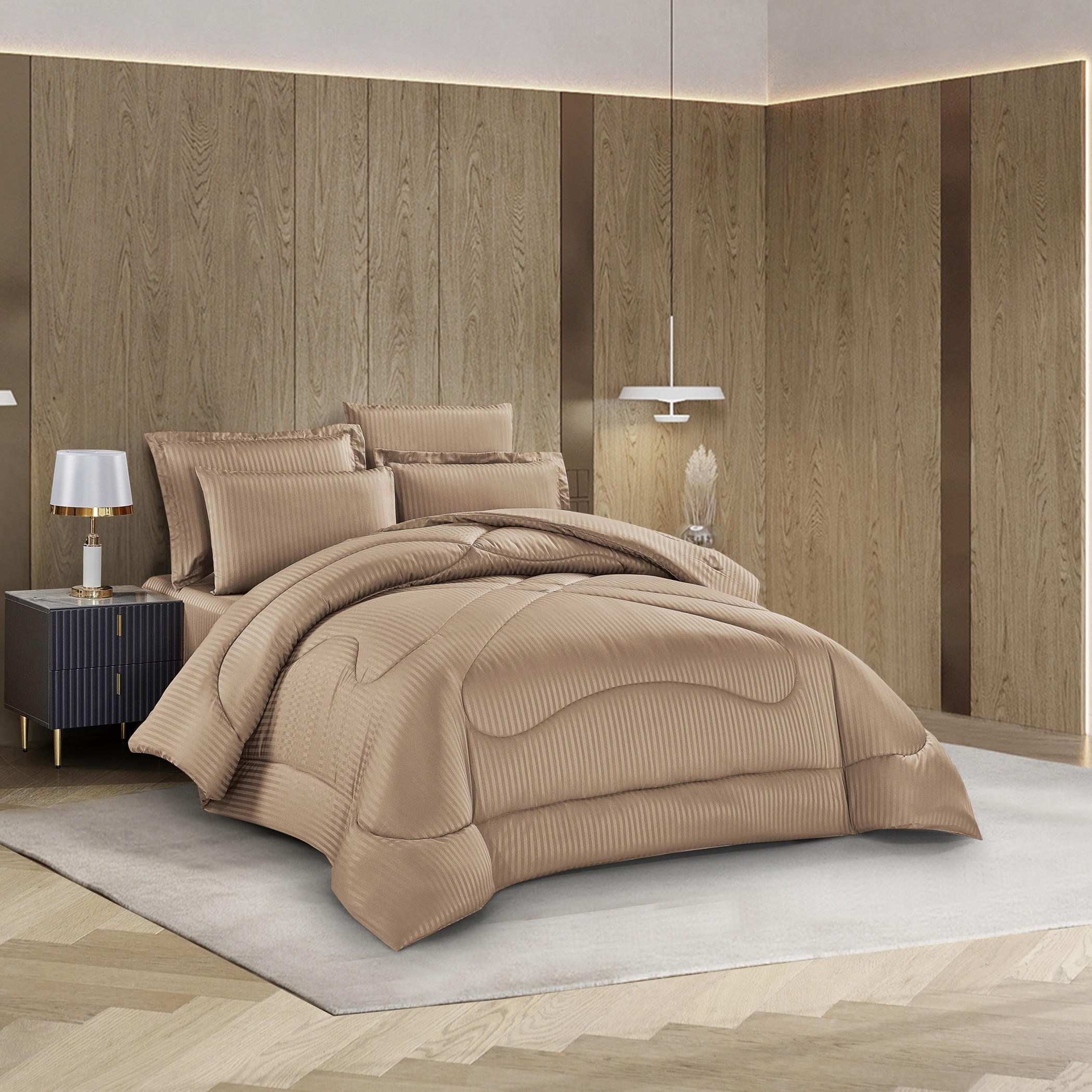 طقم لحاف مخطط كينغ من ست قطع-household-bedding-comfortersandbedspreads-comforters-image-2