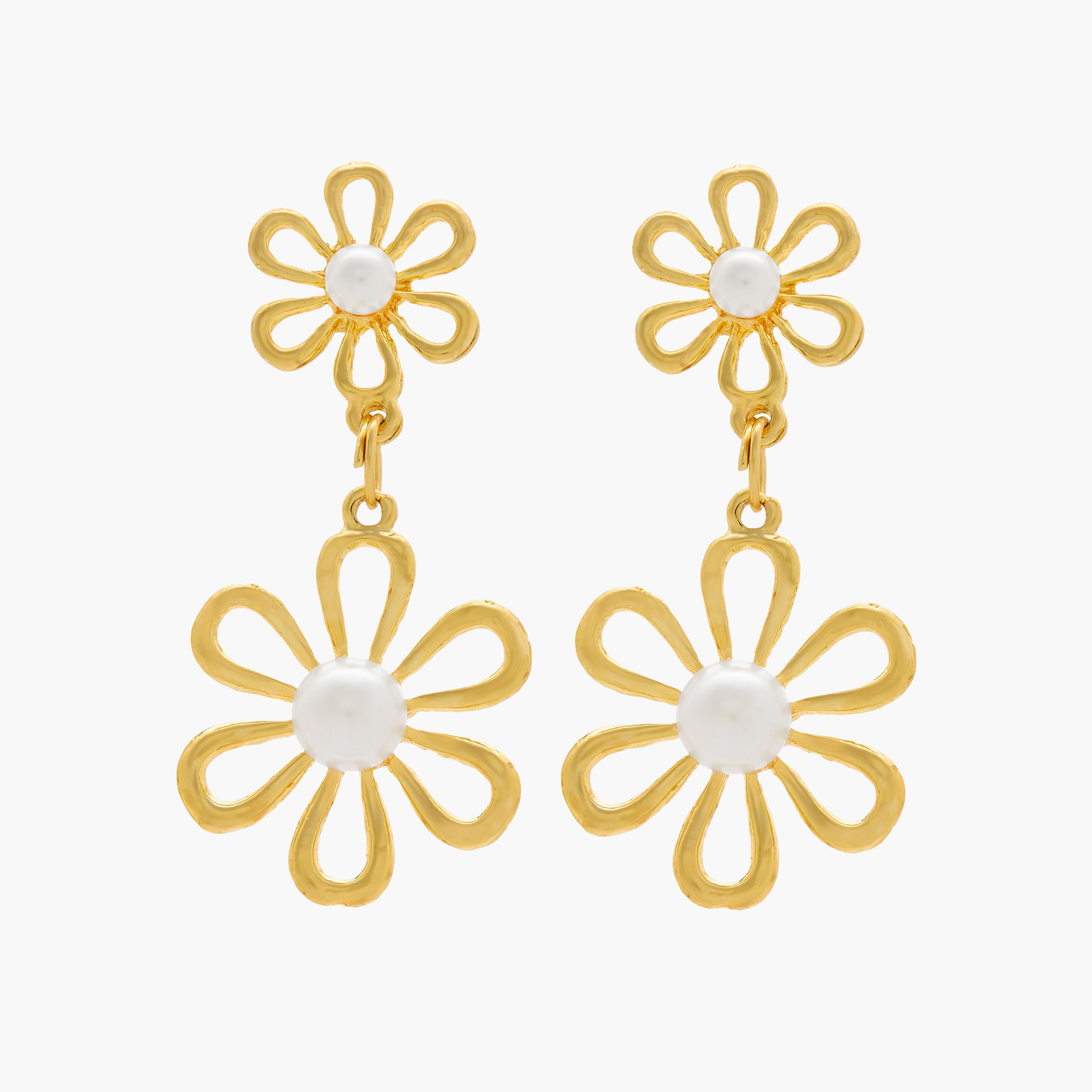 حلق متدلي ميتاليك بتزيينات وبمكبس إغلاق خلفي-women-watchesandjewellery-jewellery-earrings-image-1