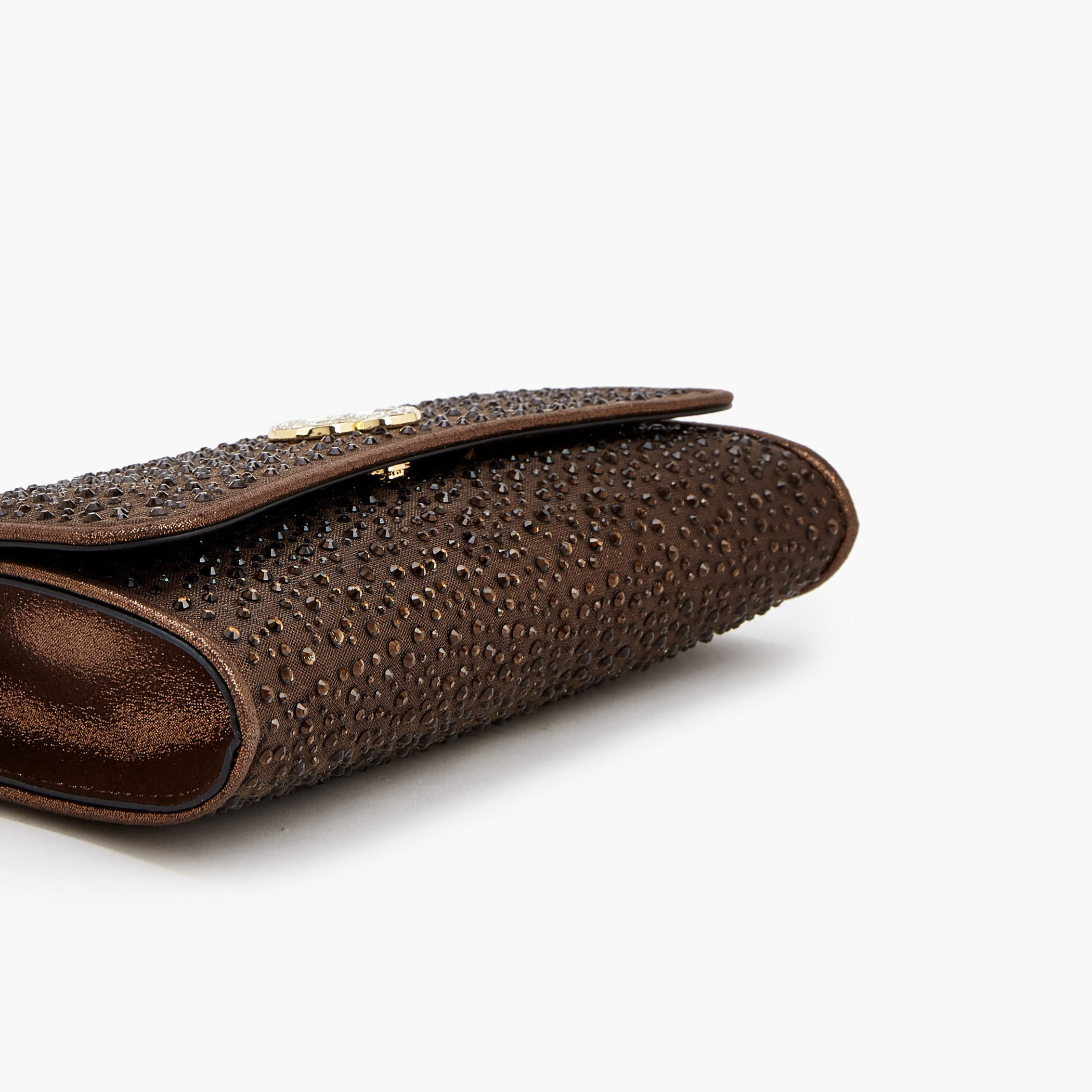 شنطة كروسبودي مزينة بحزام سلسلة قابل للفصل من سيليست-women-bagsandwallets-handbags-image-6
