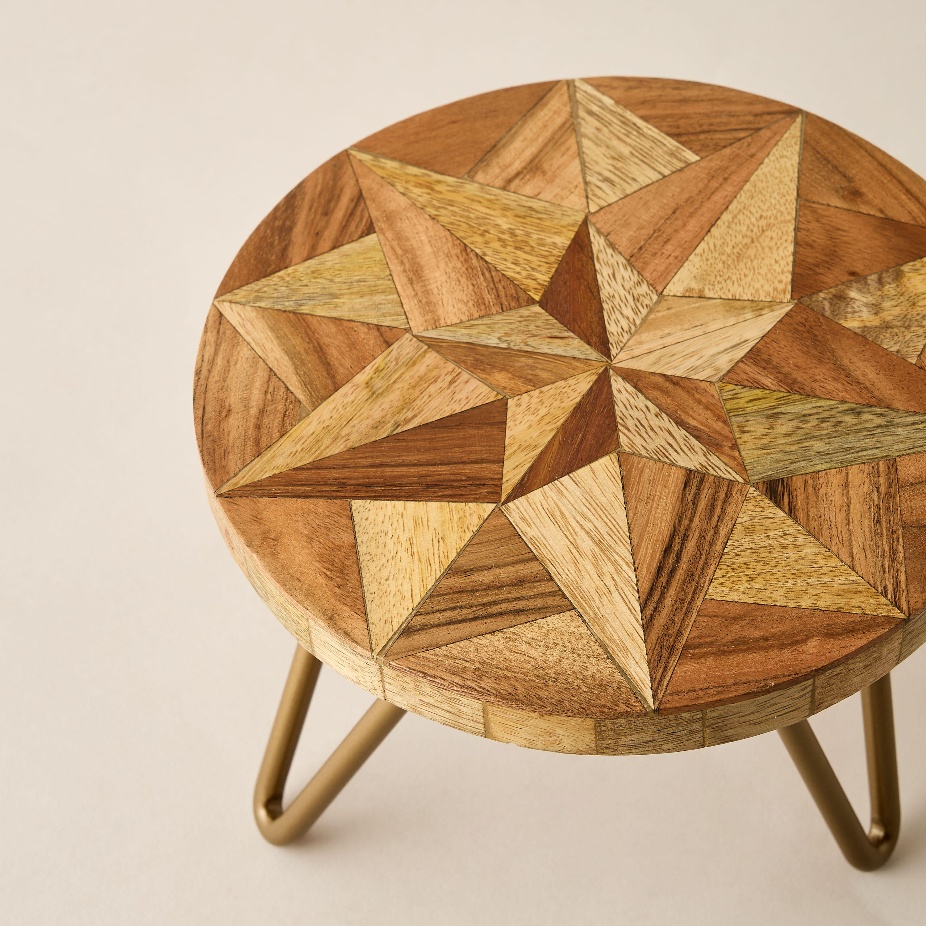 Geometric Textured Top Plant Stand - 20x20 cms-household-gardenandoutdoor-trellisandstands-plantstands-image-3