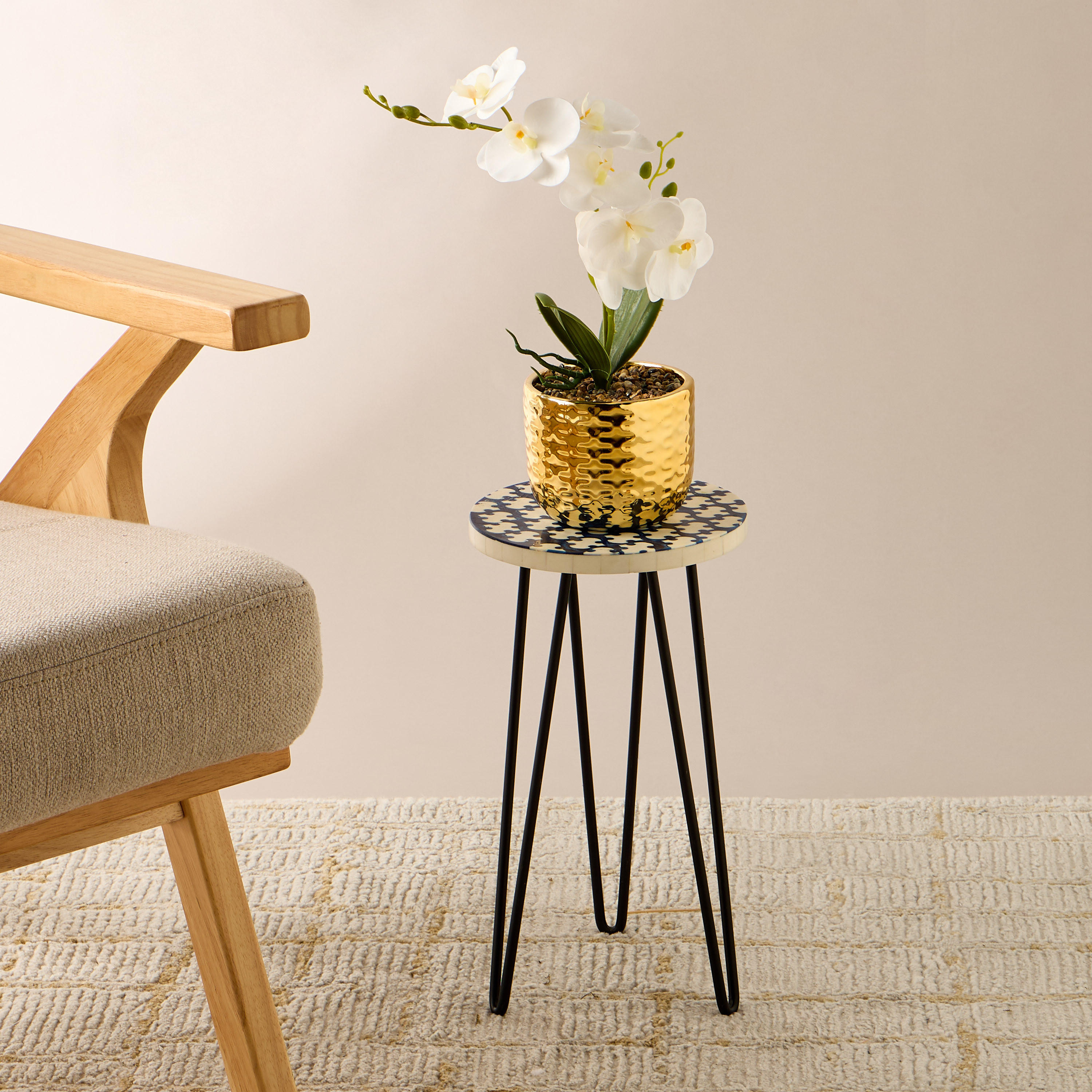 Patterned Resin Top Plant Stand - 20x10 cms-household-gardenandoutdoor-trellisandstands-plantstands-image-1