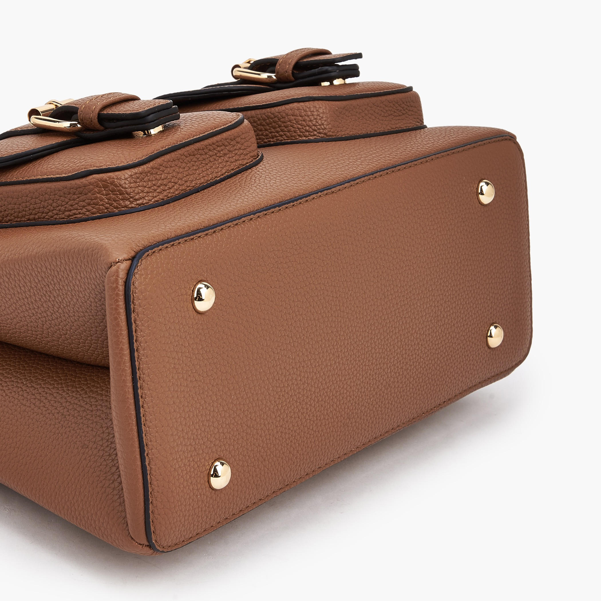 شنطة توتي سادة بمقابض من سيليست-women-bagsandwallets-handbags-image-7