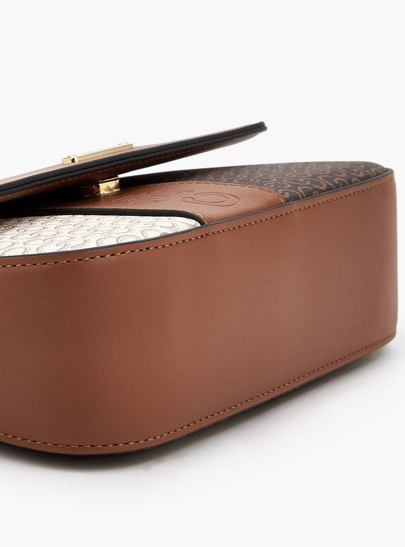 شنطة كروس بودي بمقبض وطبعات مونوجرام من سيليست-women-bagsandwallets-handbags-image-7