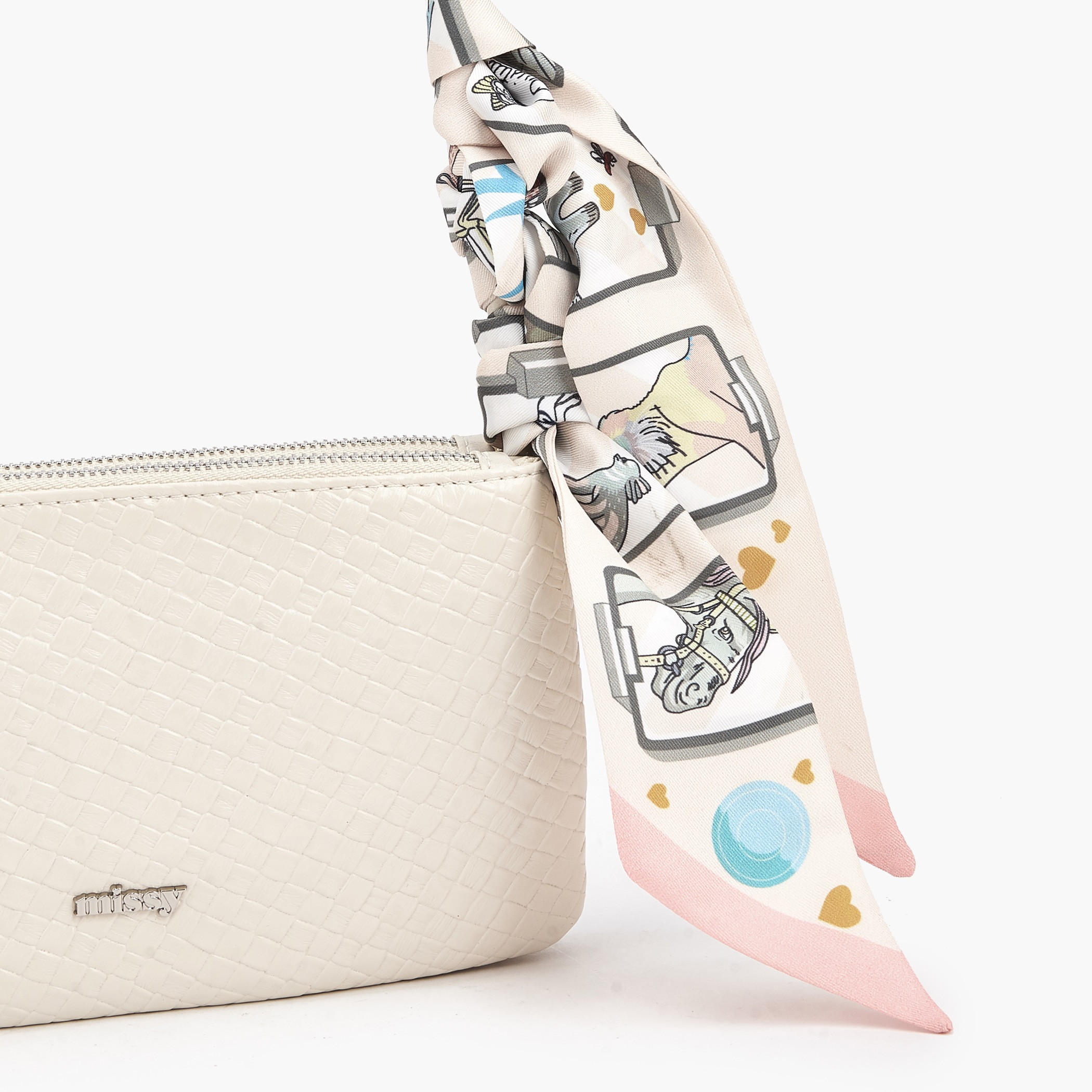 شنطة كروس بودي بارزة الملمس بحزام من ميسي-women-bagsandwallets-handbags-image-5