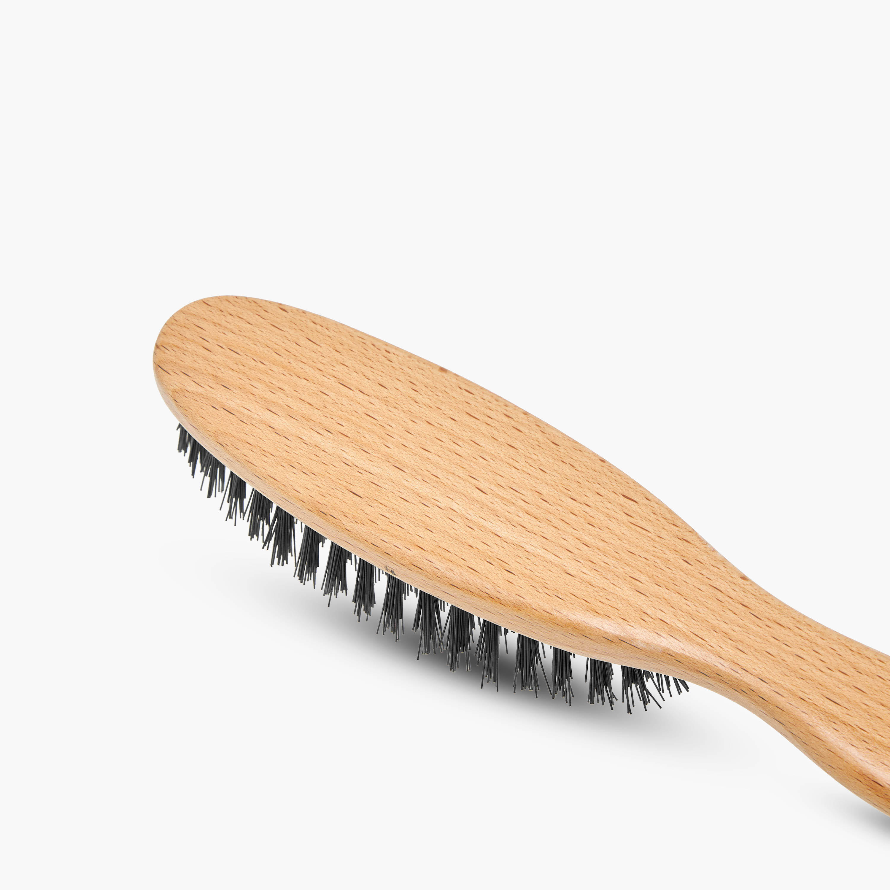 فرشاة شعر خشبية من كنت برشز-women-hairaccessories-brushesandcombs-image-5