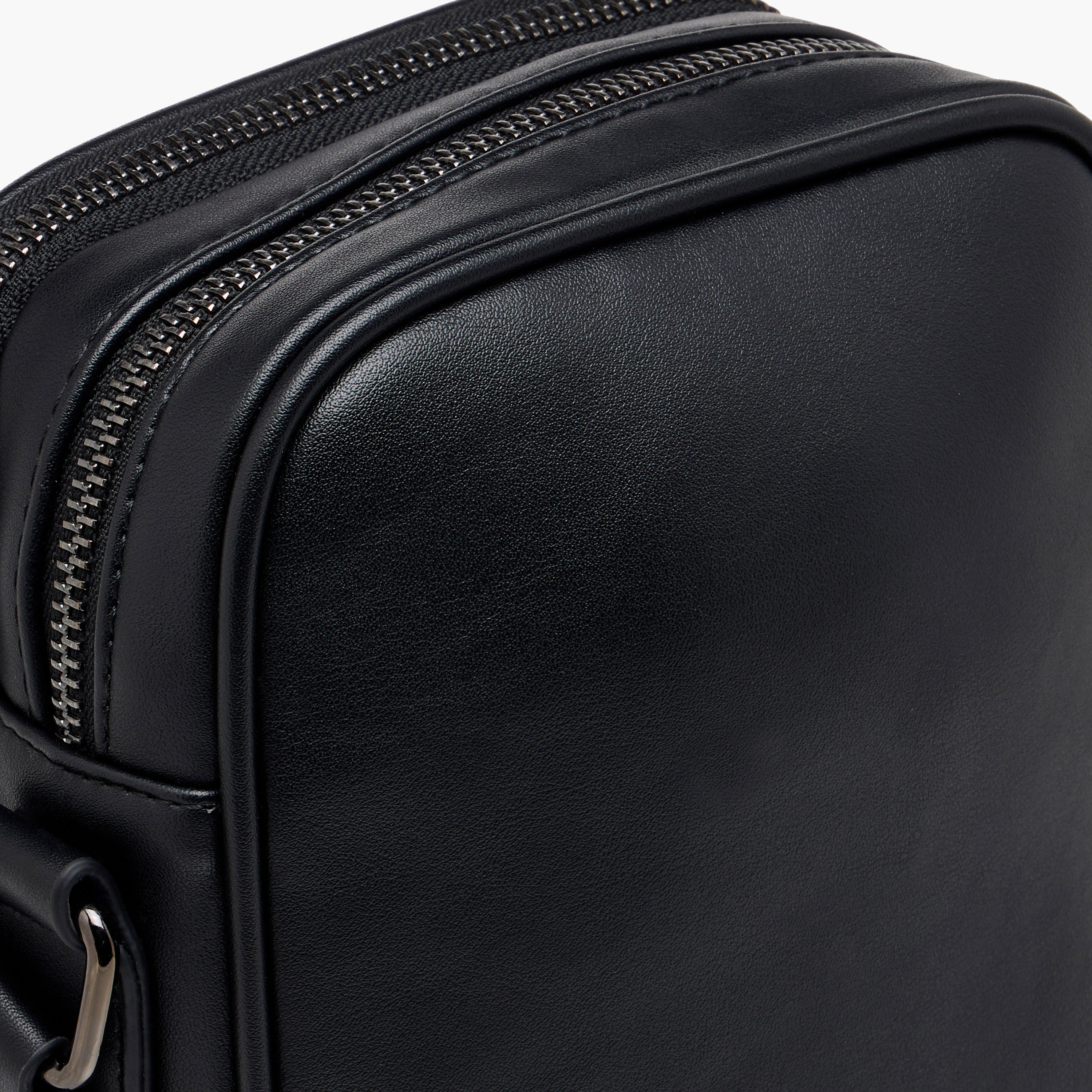 Duchini Men Adjustable Strap Crossbody Bag-men-bags-image-6