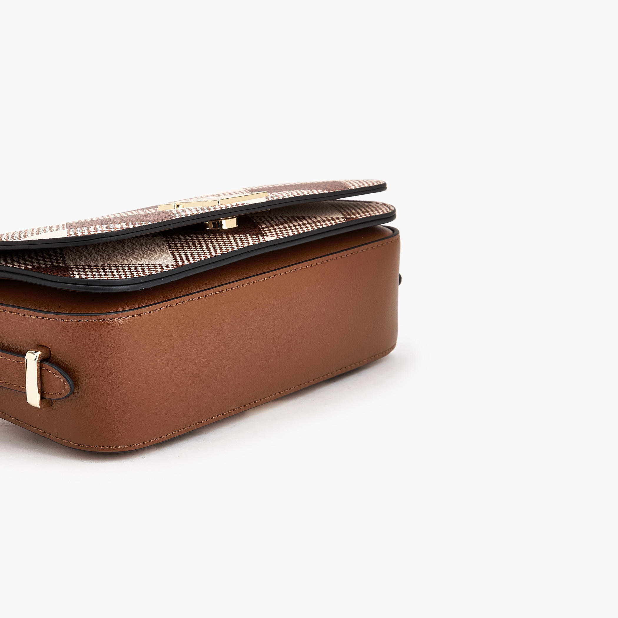 شنطة كتف كاروهات بطية إغلاق من إيل-women-bagsandwallets-handbags-image-2