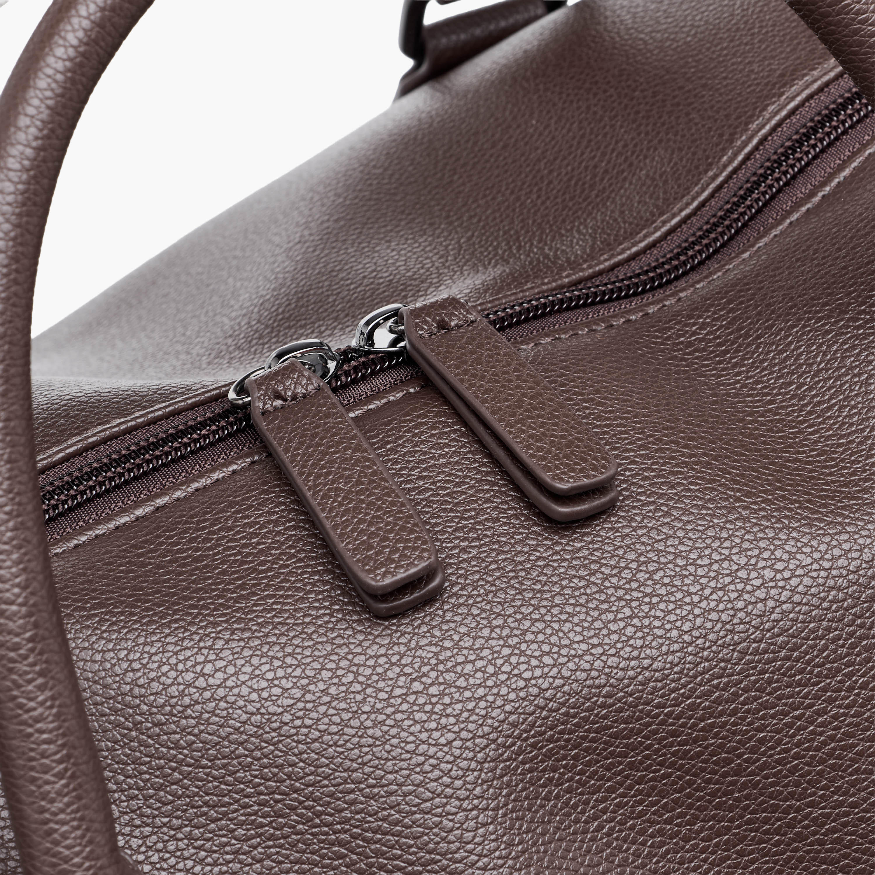 شنطة دافل بارزة الملمس بحزام قابل للفصل من دوتشيني-travel-luggagesandbags-dufflebags-image-6