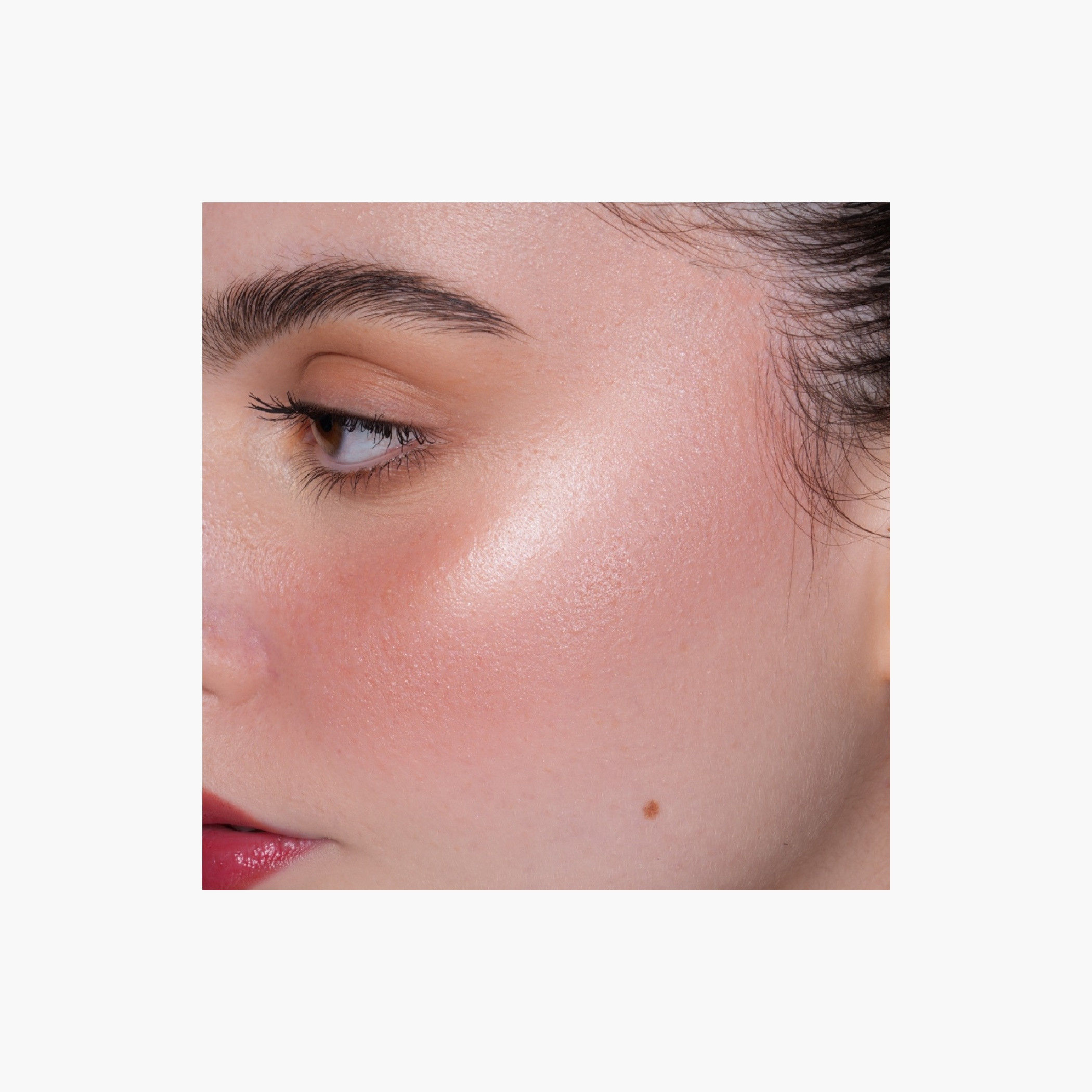 لوكا هايلايتر سائل إستيتك-beautyandpersonalcare-makeup-face-highlighters-image-3