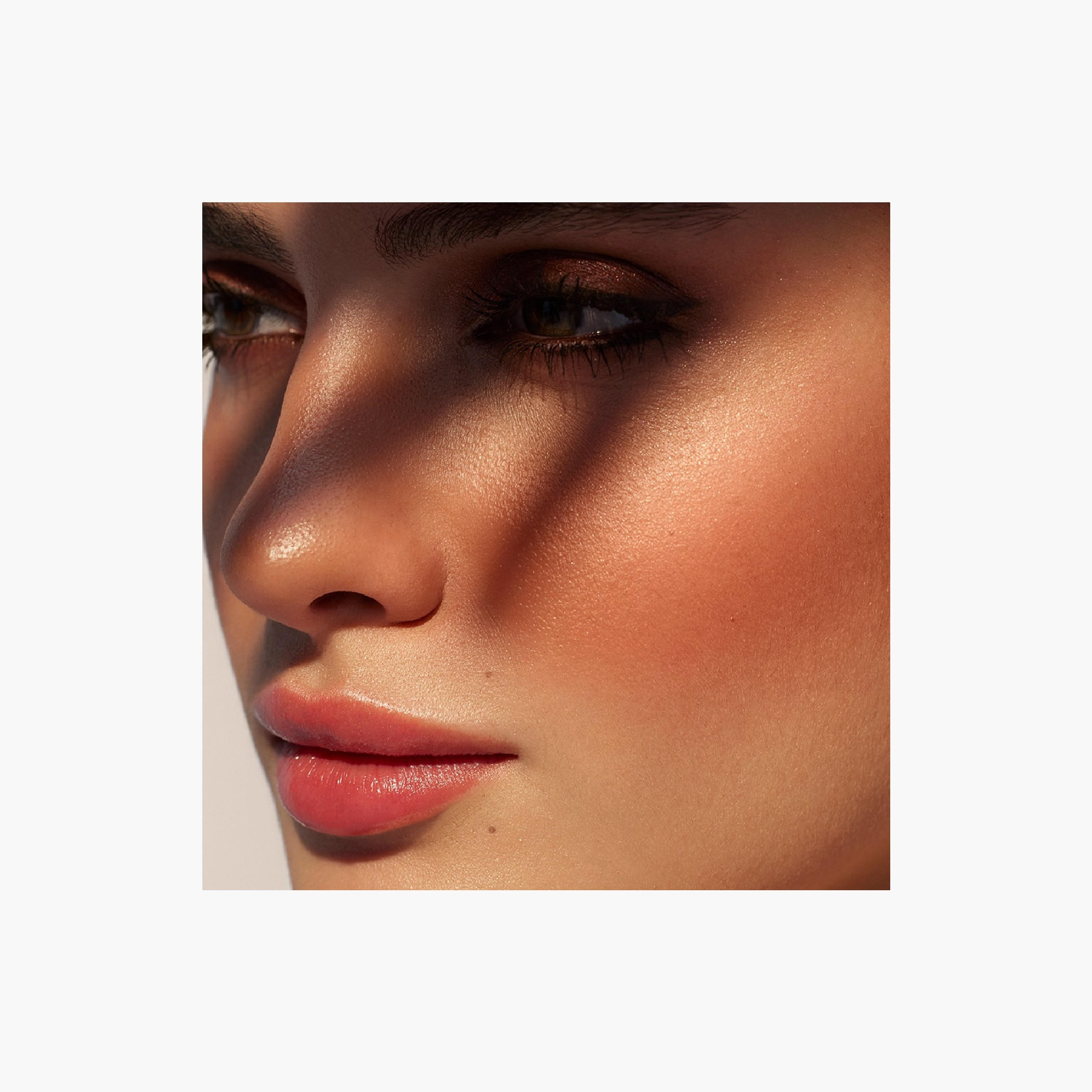 Loca Cream Bronzer Vibe Check Medium Brown-beautyandpersonalcare-makeup-face-bronzers-image-2