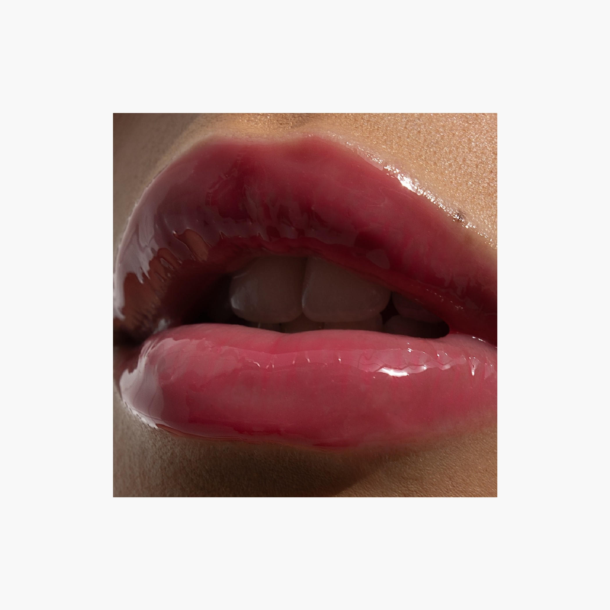 لوكا ملمع شفاه مرطب بينك صنداي-beautyandpersonalcare-makeup-lips-lipglossesandbalms-image-2