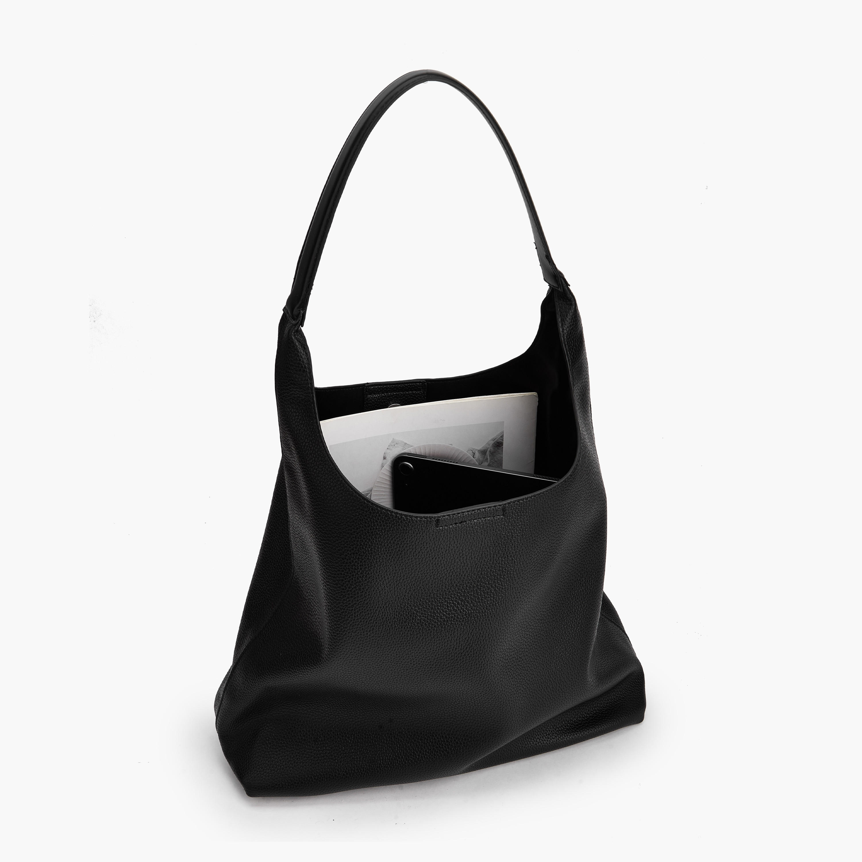 شنطة هوبو بارزة الملمس مع حزام من سيليست-women-bagsandwallets-handbags-image-8