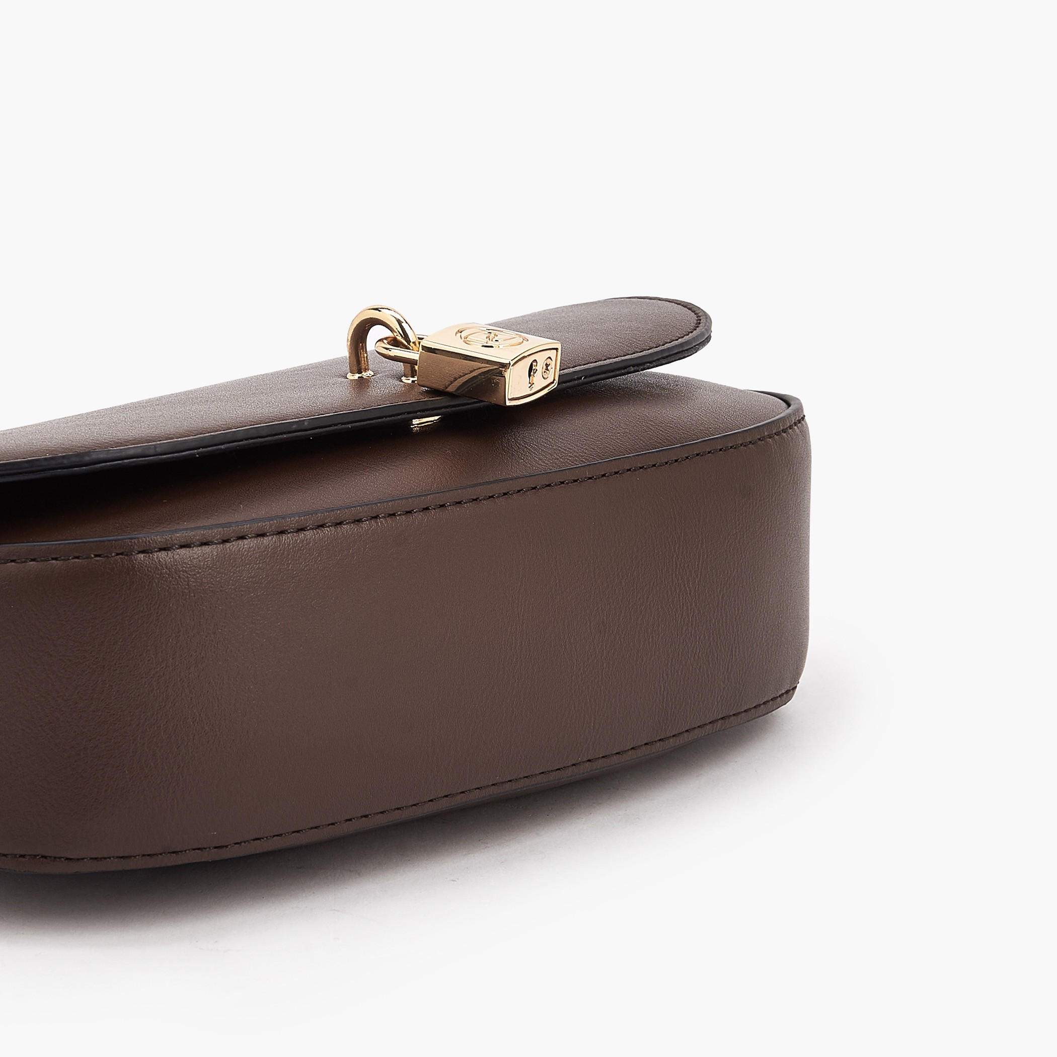 Paprika Solid Crossbody Bag with Chain Strap-women-bagsandwallets-handbags-image-6
