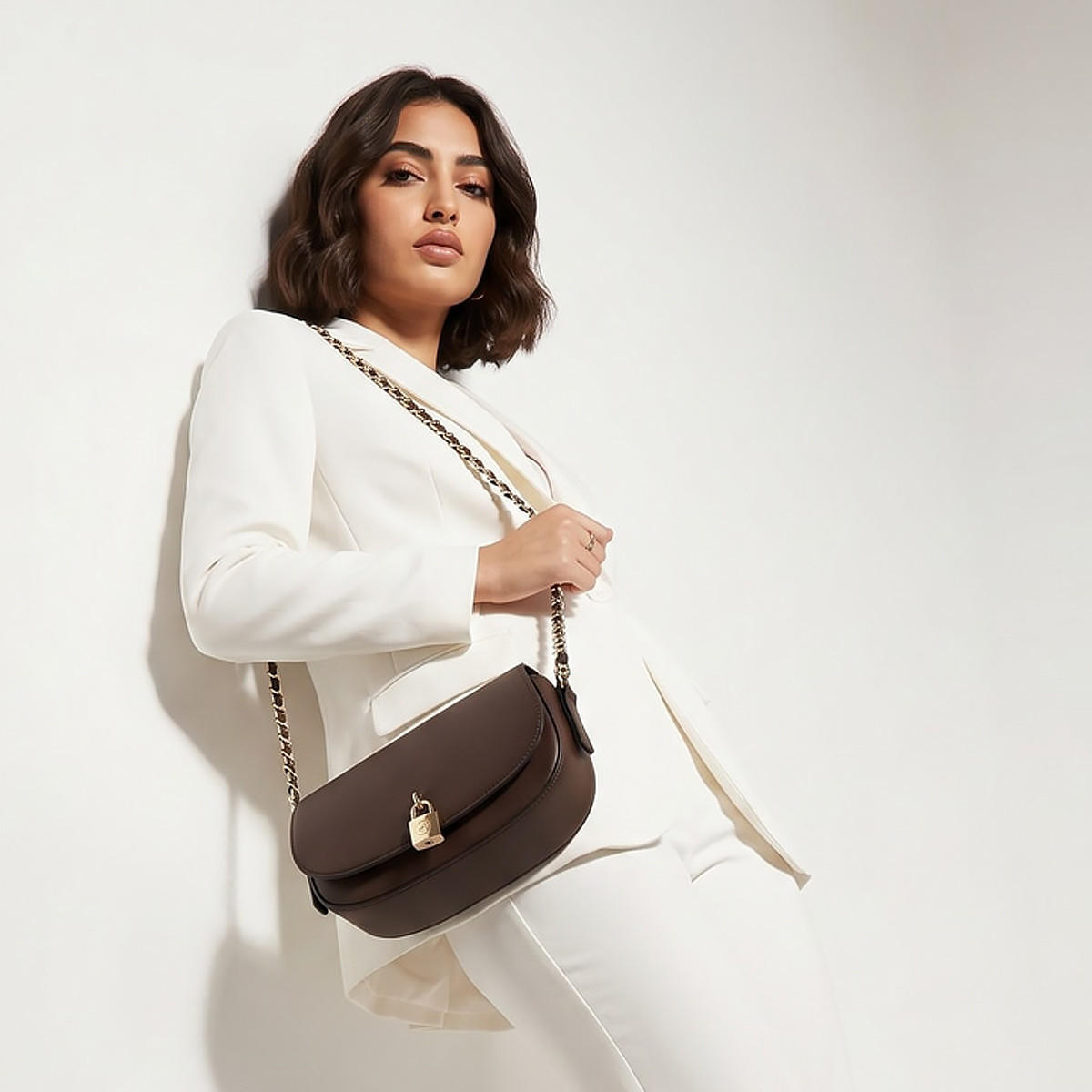 شنطة كروس بودي سادة بحزام سلسلة من بابريكا-women-bagsandwallets-handbags-image-2