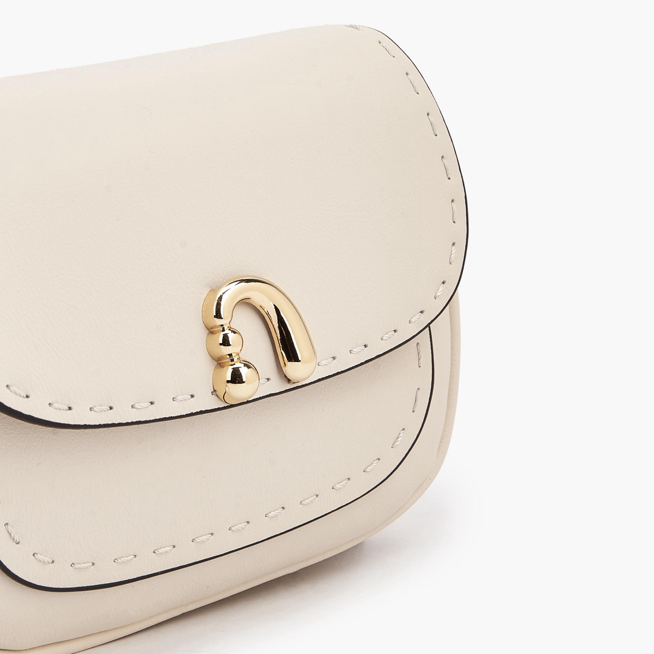 Paprika Solid Crossbody Bag with Adjustable Strap-women-bagsandwallets-handbags-image-6