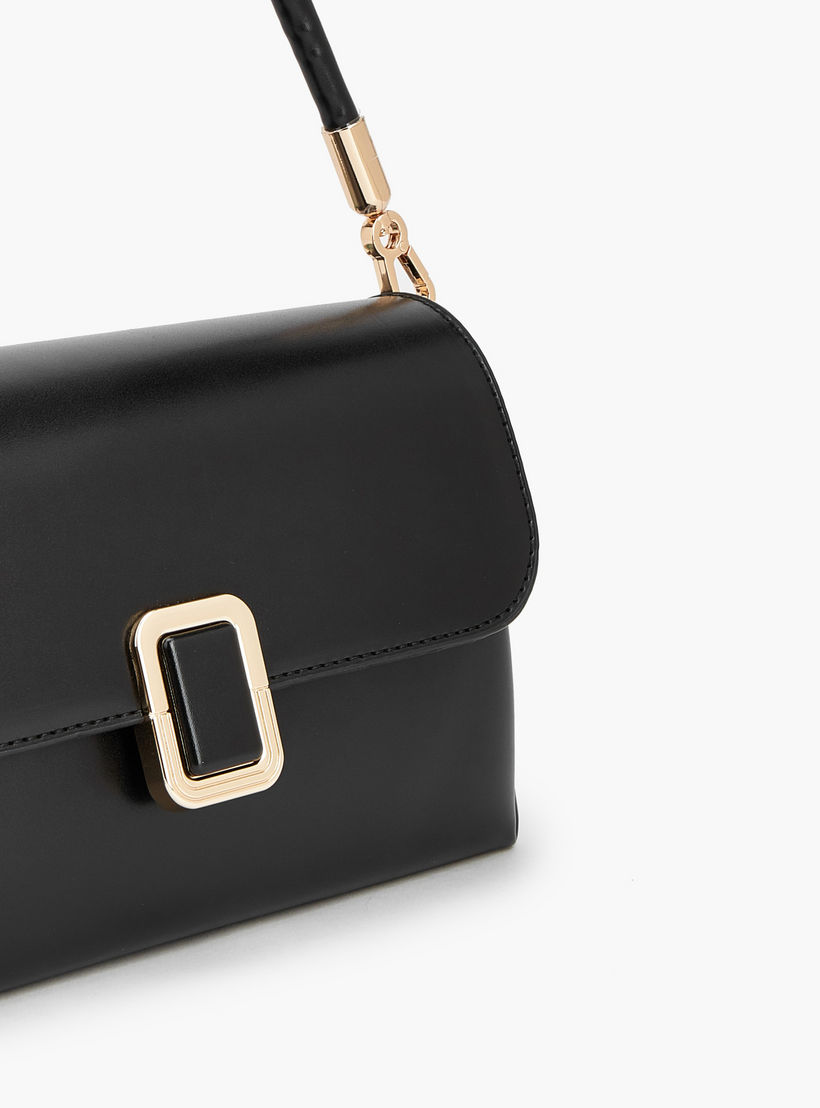 Paprika Solid Crossbody Bag with Detachable Strap-women-bagsandwallets-handbags-image-5