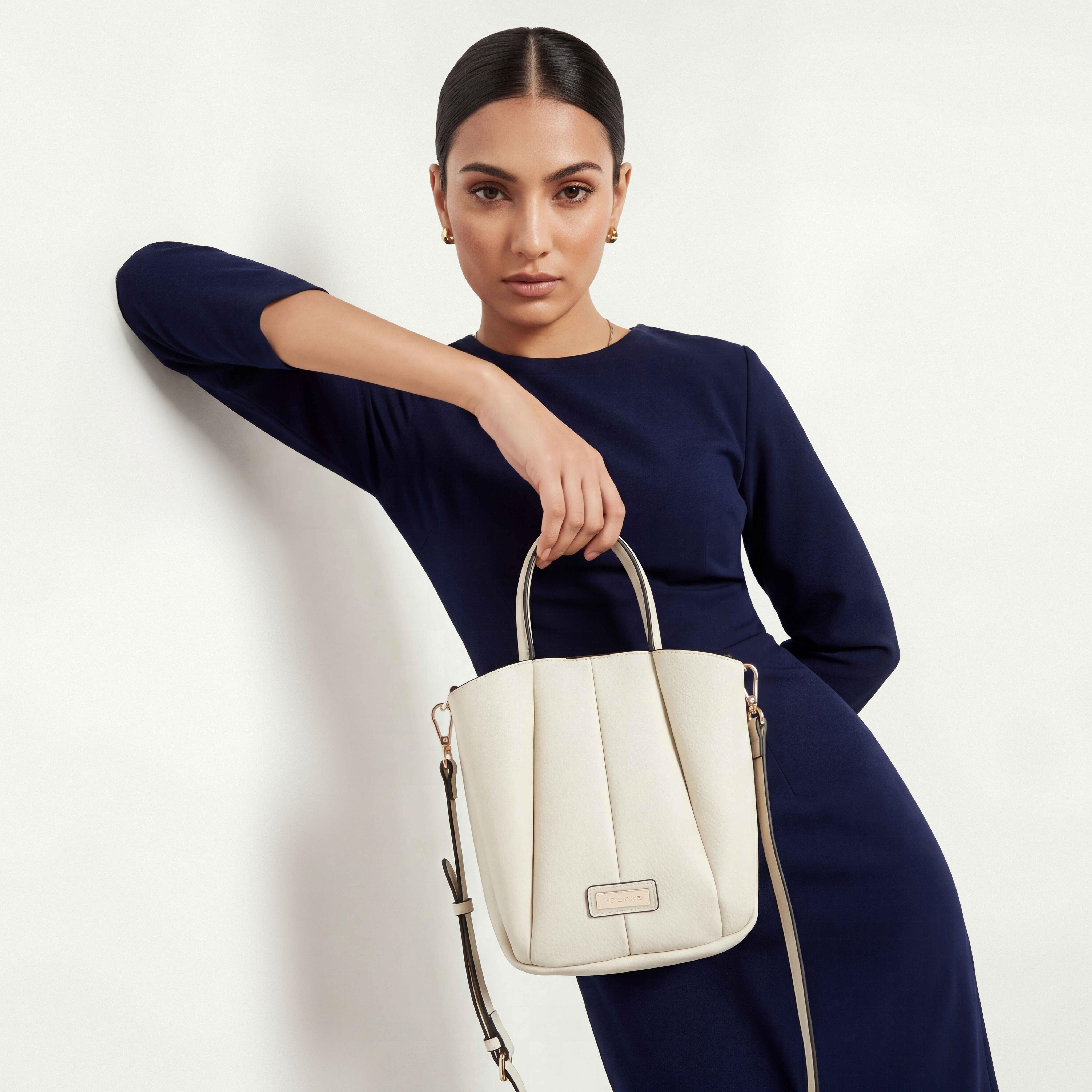 Paprika Textured Tote Bag with Detachable Strap-women-bagsandwallets-handbags-image-2