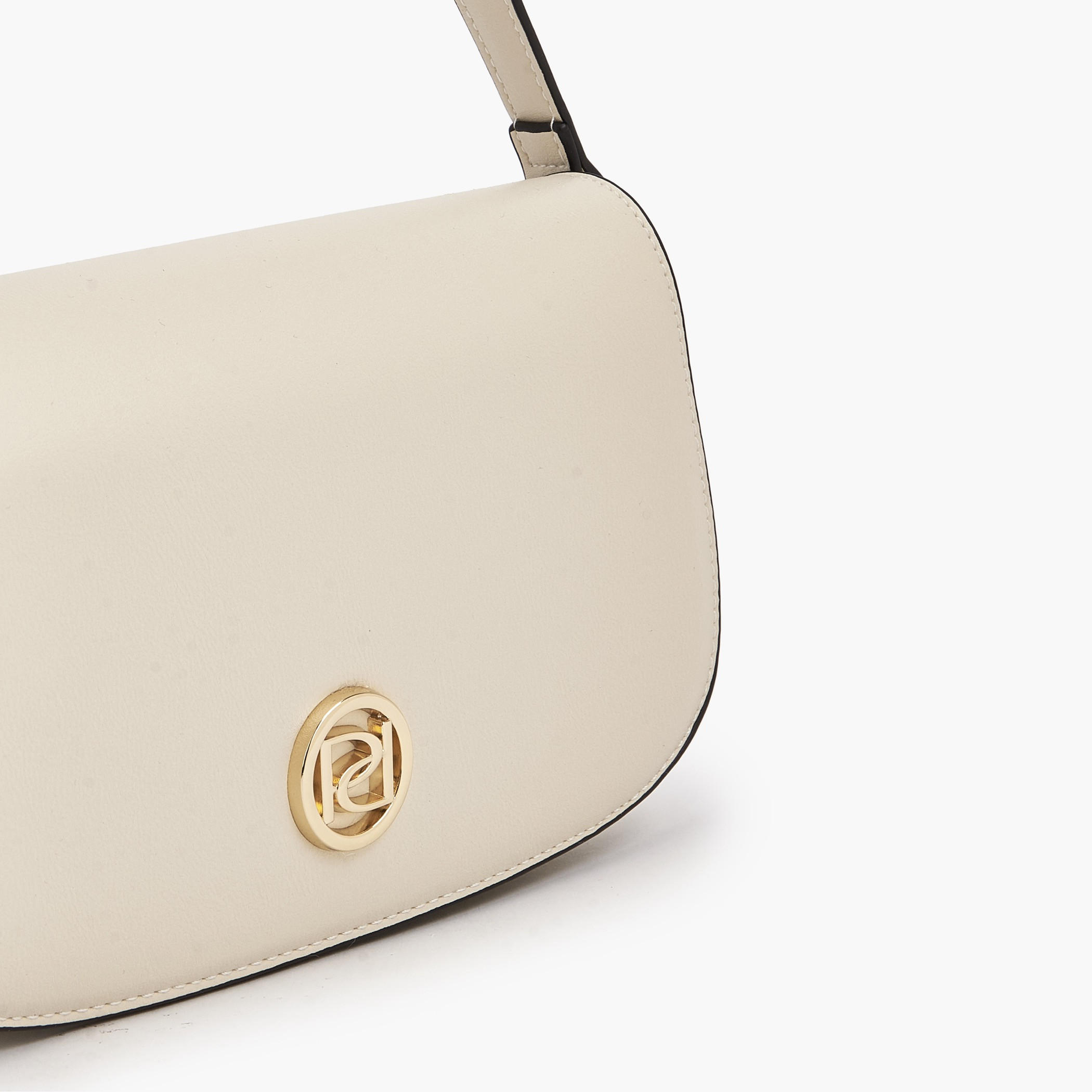 شنطة كتف سادة بحزام قابل للتعديل من بابريكا-women-bagsandwallets-handbags-image-6