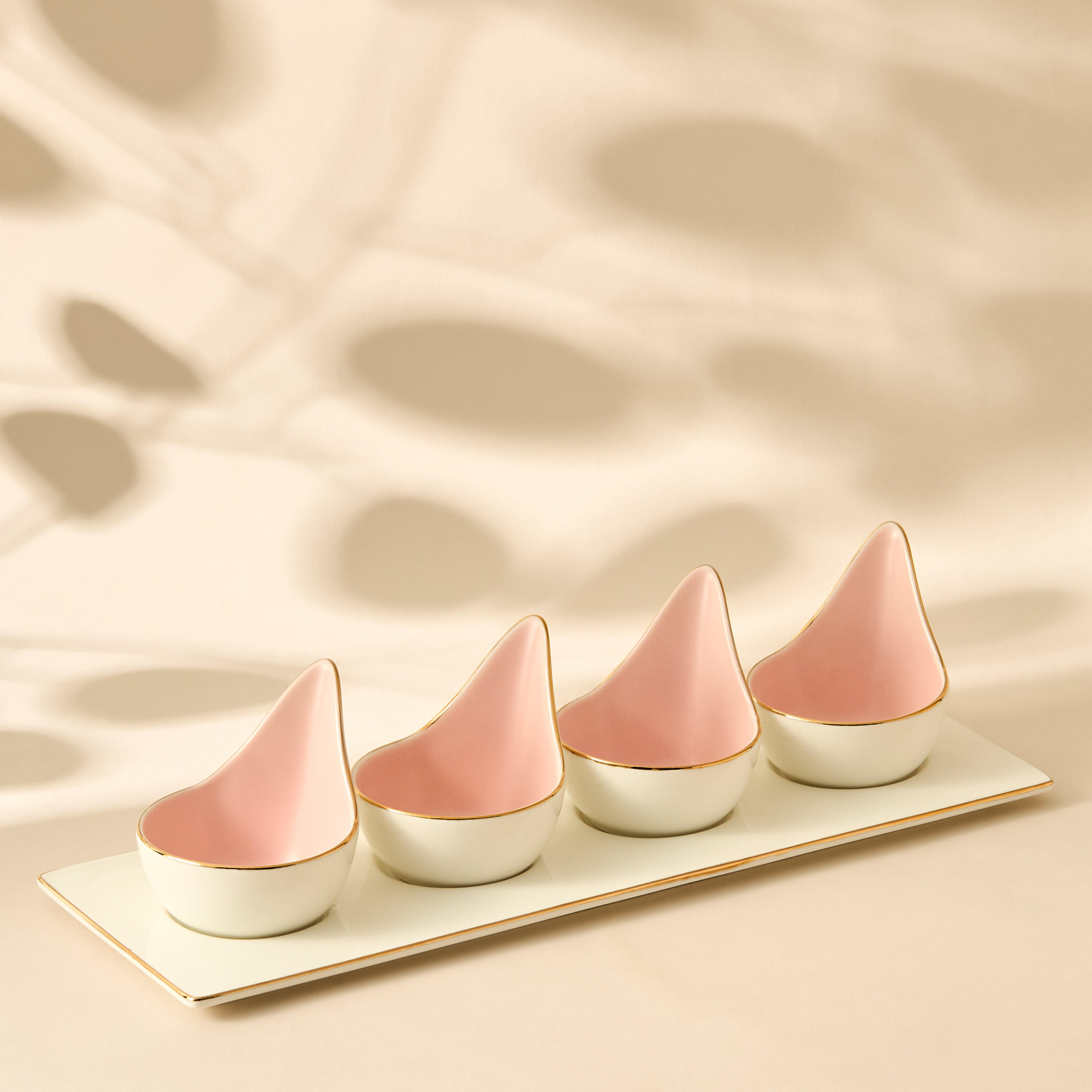 Solid Ceramic 4-Piece Appetiser Bowl Set with Tray-household-dining-serveware-servingtrays-image-1