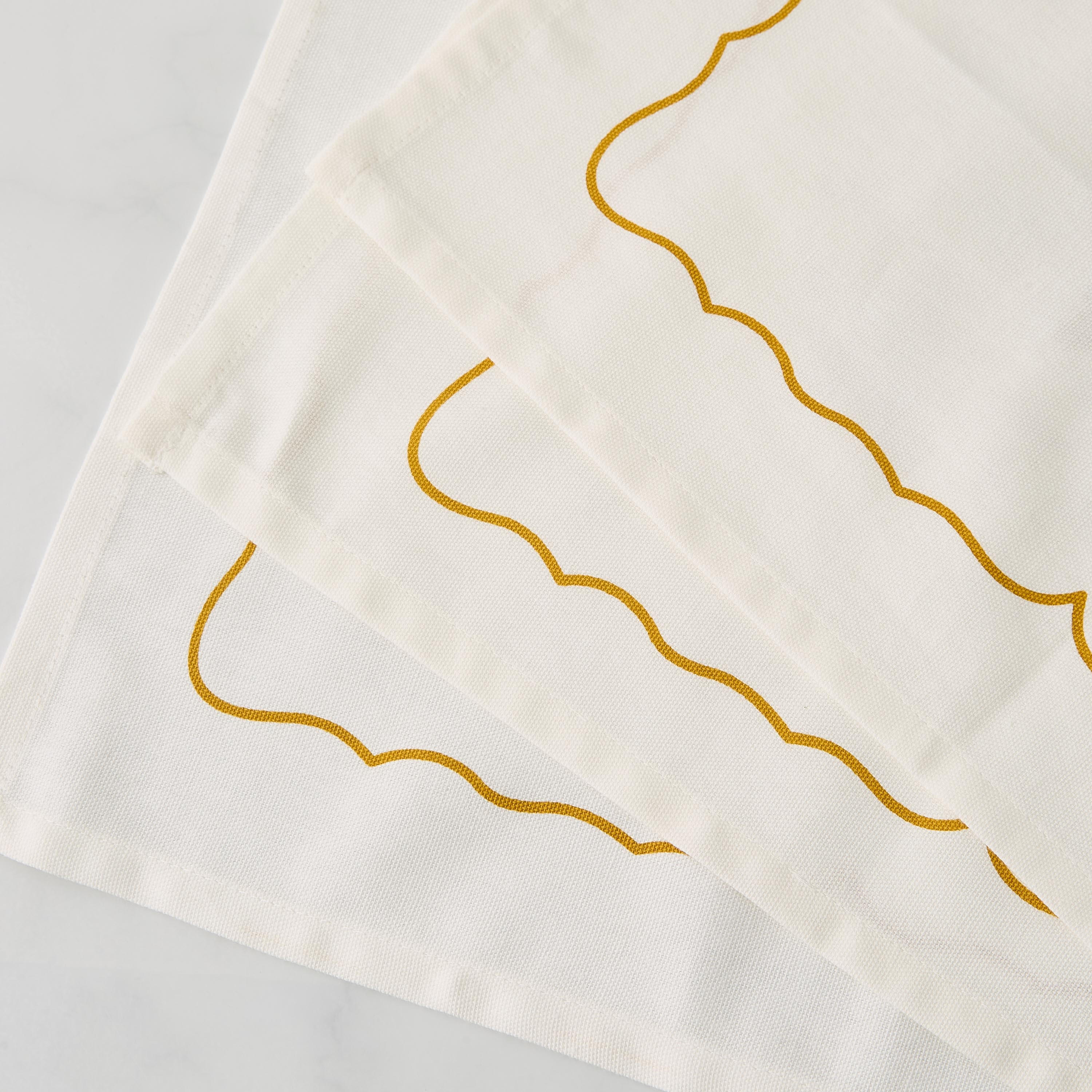 Gia Como 4-Piece Floral Print Napkin Set - 45x45 cms-household-dining-tablelinen-napkinsandaccessories-image-3