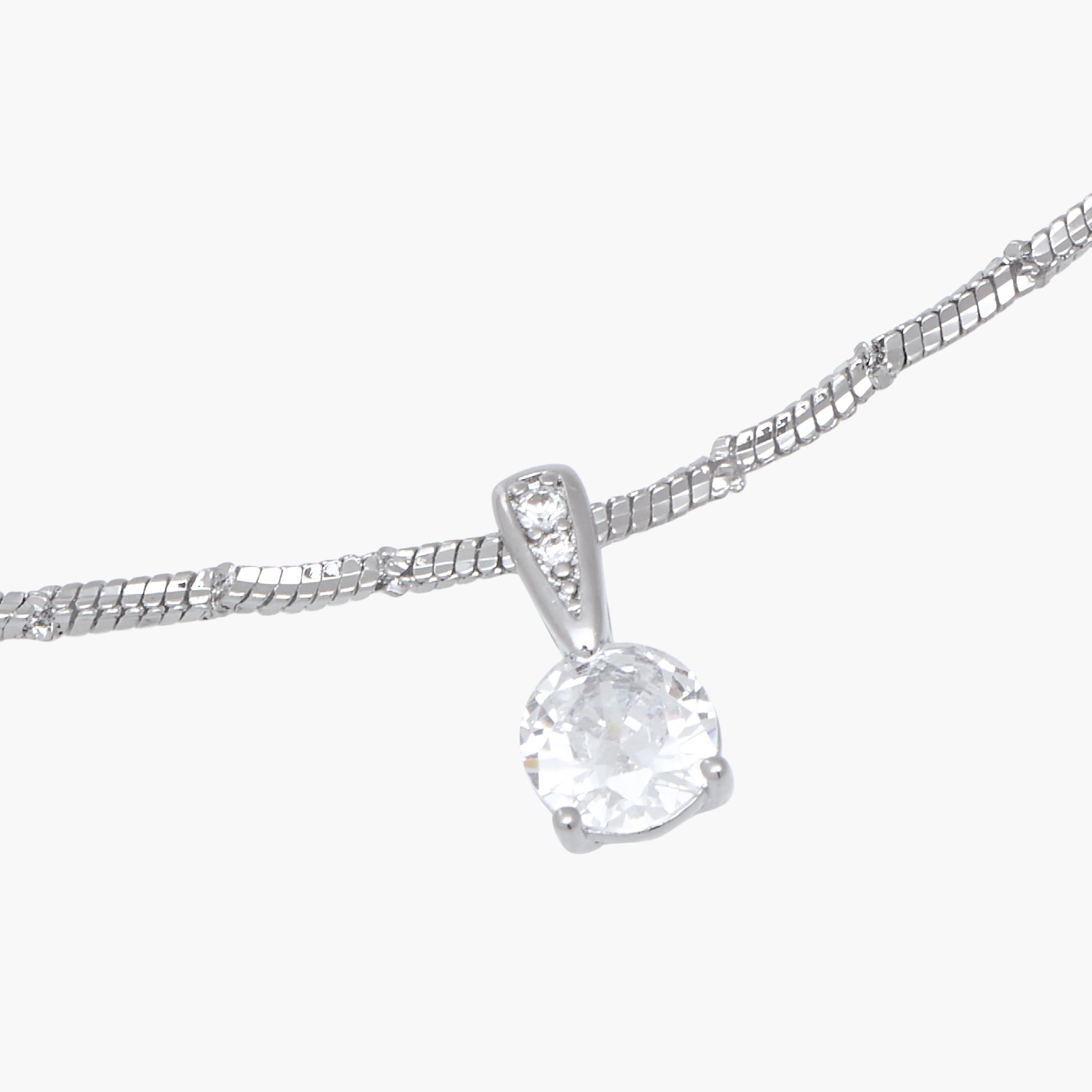 قلادة بلون فضي ودلاية حجر زيركون-women-watchesandjewellery-jewellery-necklacesandpendants-image-3