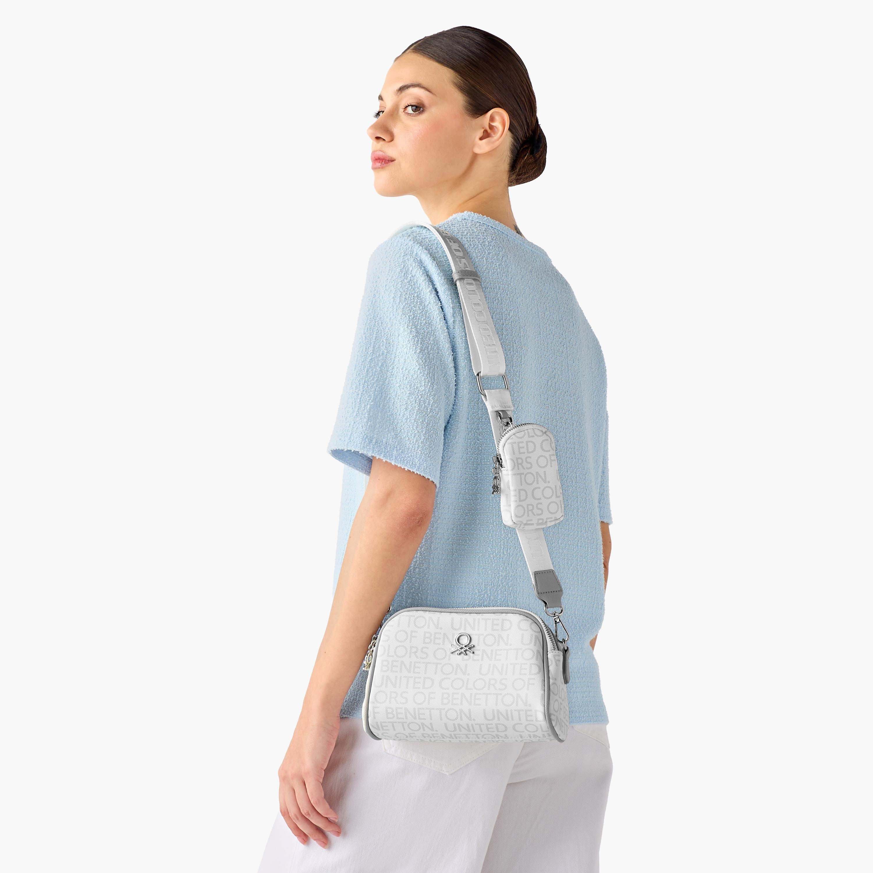 شنطة كروس بودي مع محفظة بطبعات مونوجرام من يونايتد كلرز أوف بينيتون-women-bagsandwallets-handbags-image-2
