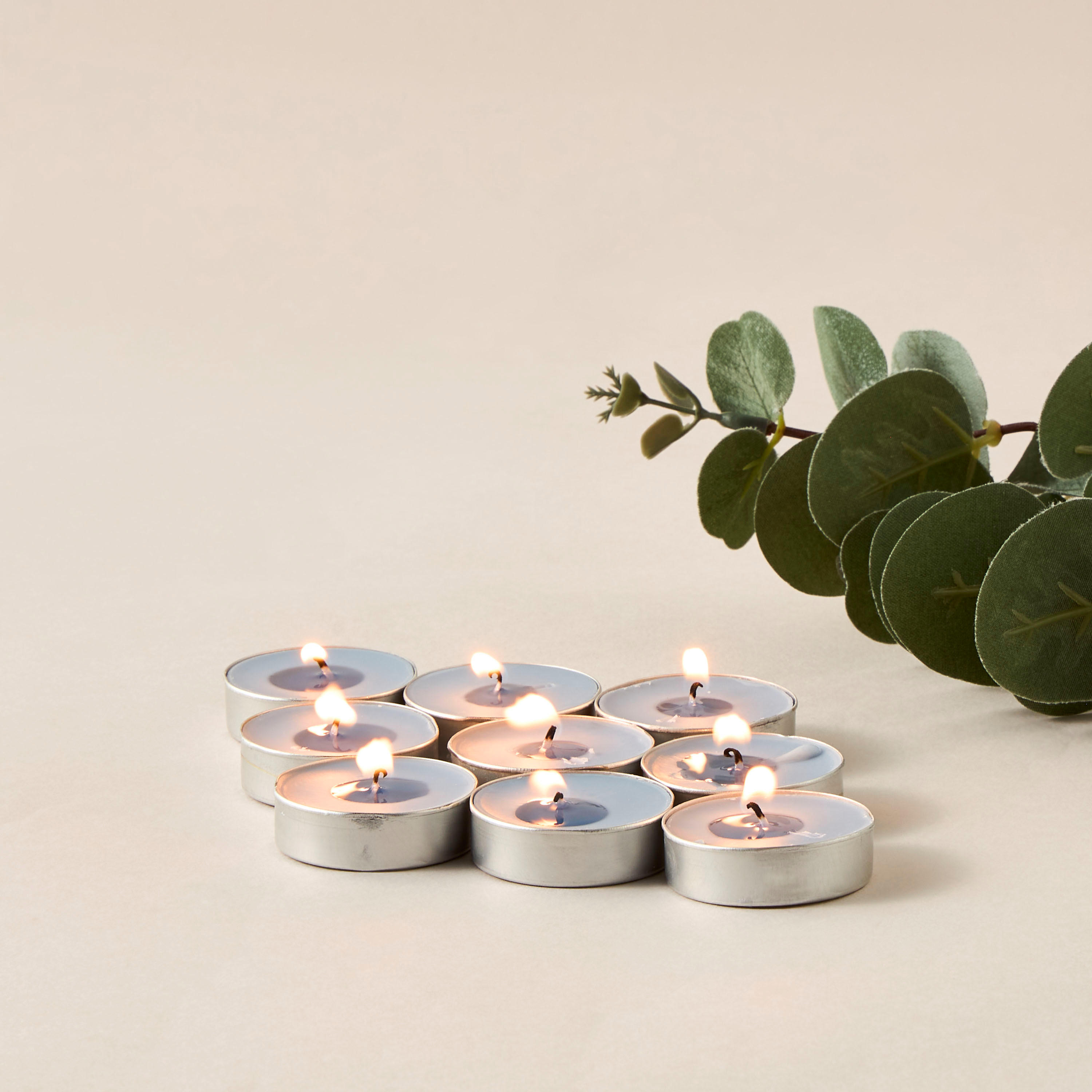 شموع صغيرة معطرة 9 قطع برائحة فلور دي كوتن من كامايا - 10 جرام-household-homefragrance-candles-image-4