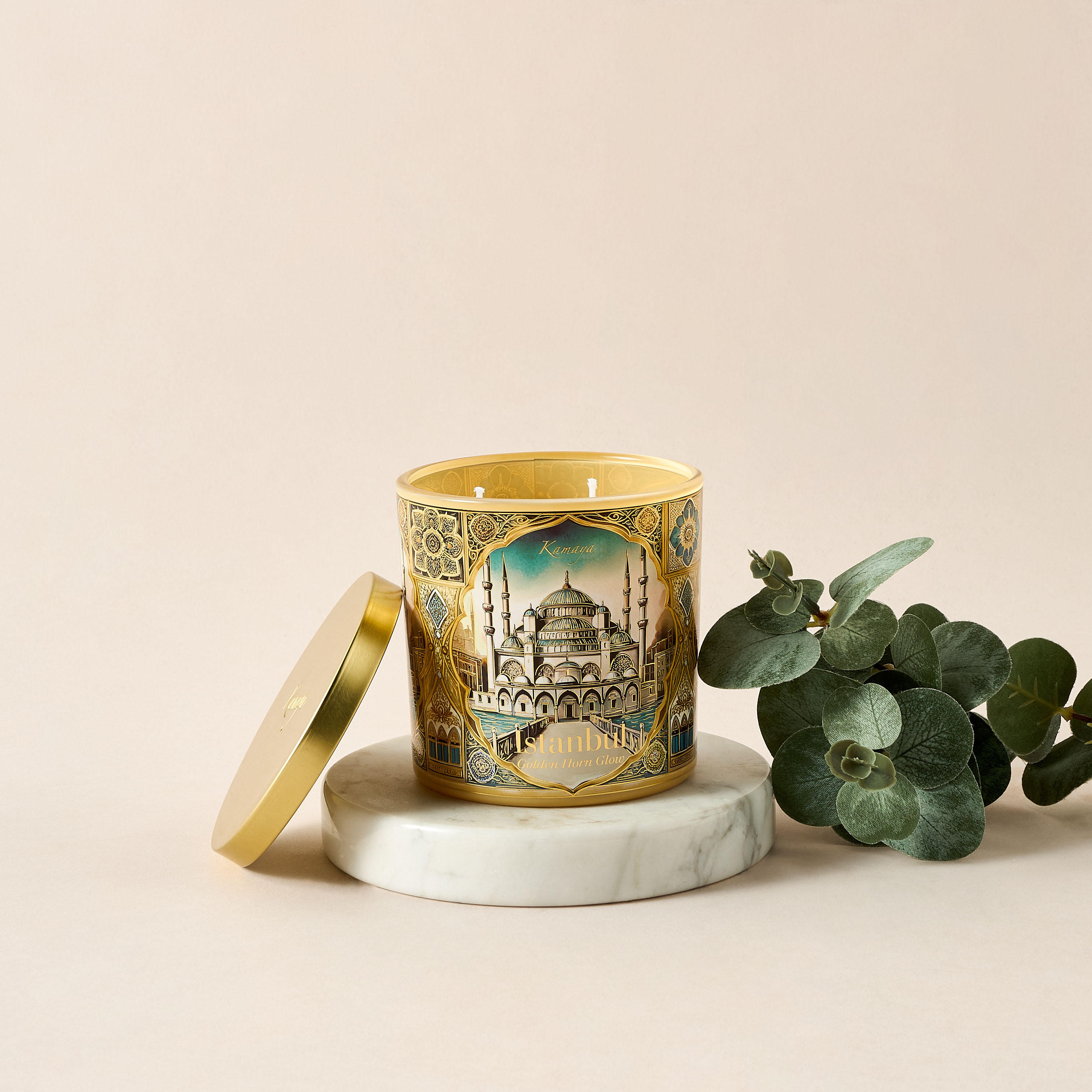 معطر غرف جولدن هورن جلو من كامايا - 400 جرام-household-homefragrance-candles-image-1