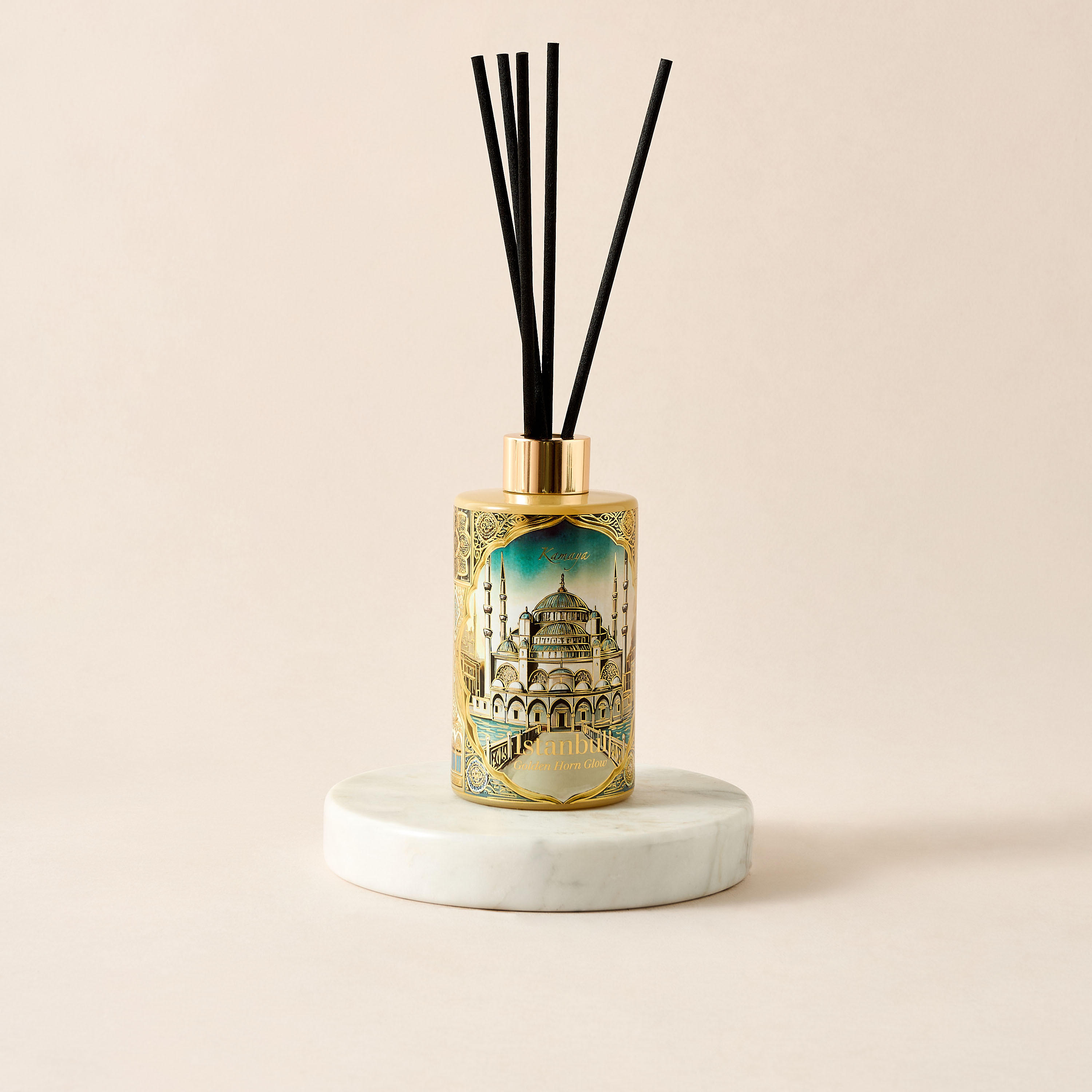 طقم موزّع عطور بالأعواد غولدن هورن غلو من كامايا - 200 مل-household-homefragrance-reeddiffusers-image-2