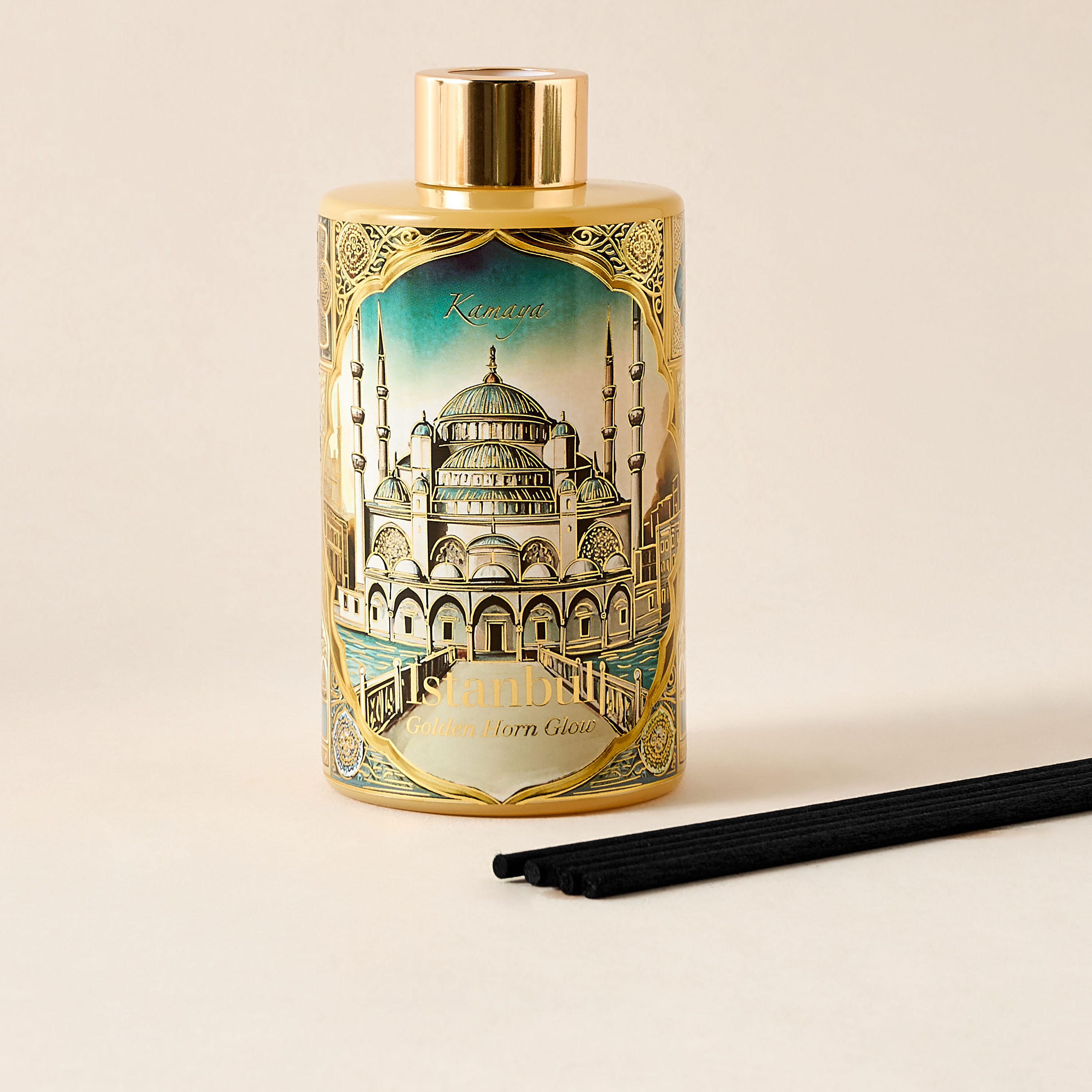 طقم موزّع عطور بالأعواد غولدن هورن غلو من كامايا - 200 مل-household-homefragrance-reeddiffusers-image-4