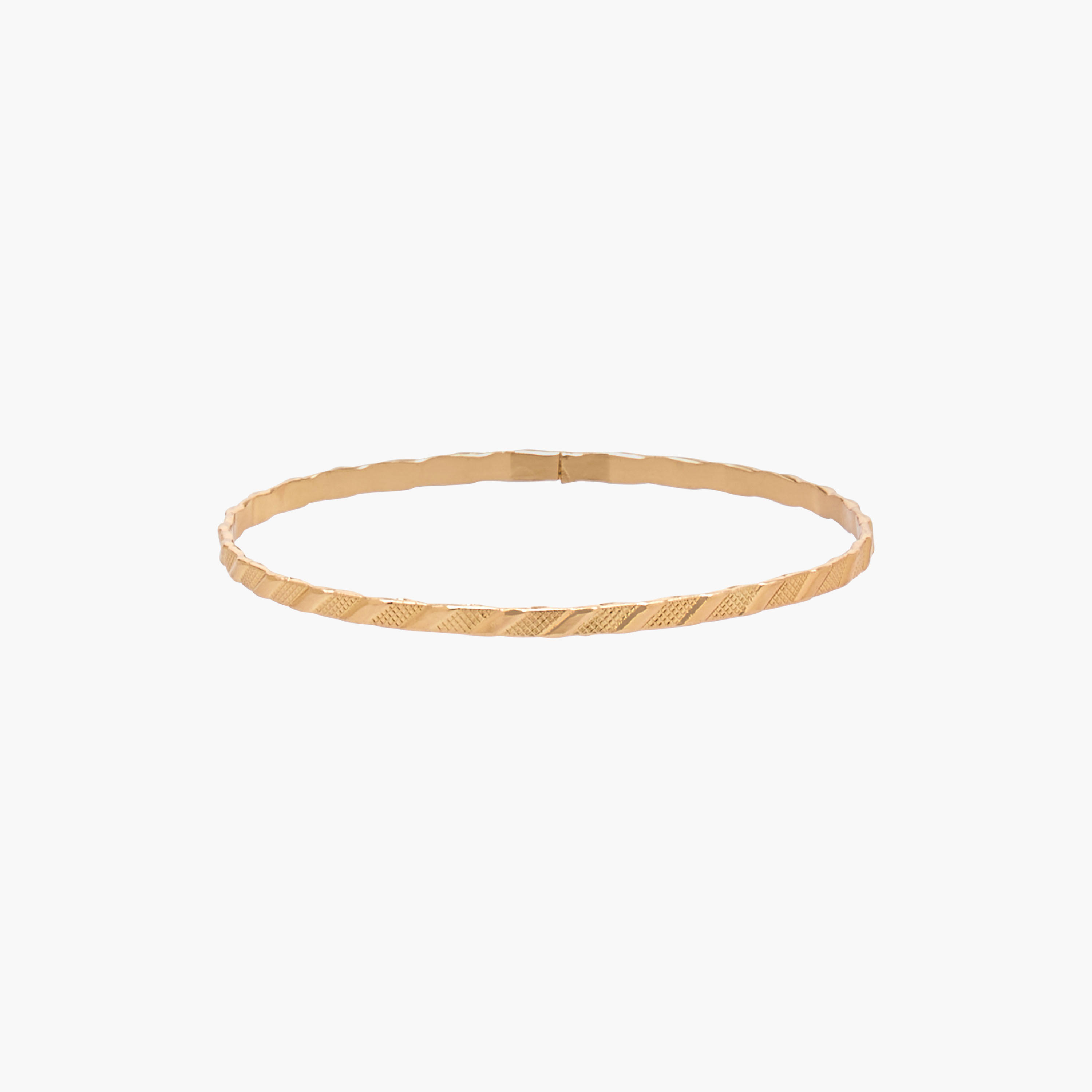أساور بارزة الملمس بلون ذهبي - عبوة 4 قطع-women-watchesandjewellery-jewellery-banglesandbracelets-image-4