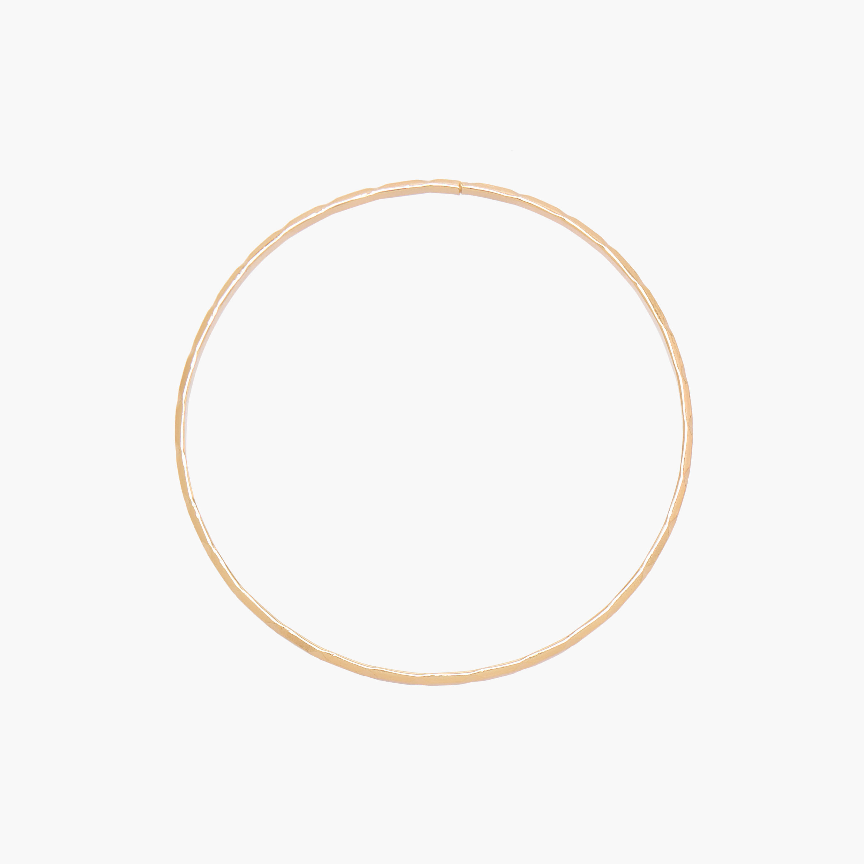 أساور بارزة الملمس بلون ذهبي - عبوة 4 قطع-women-watchesandjewellery-jewellery-banglesandbracelets-image-9