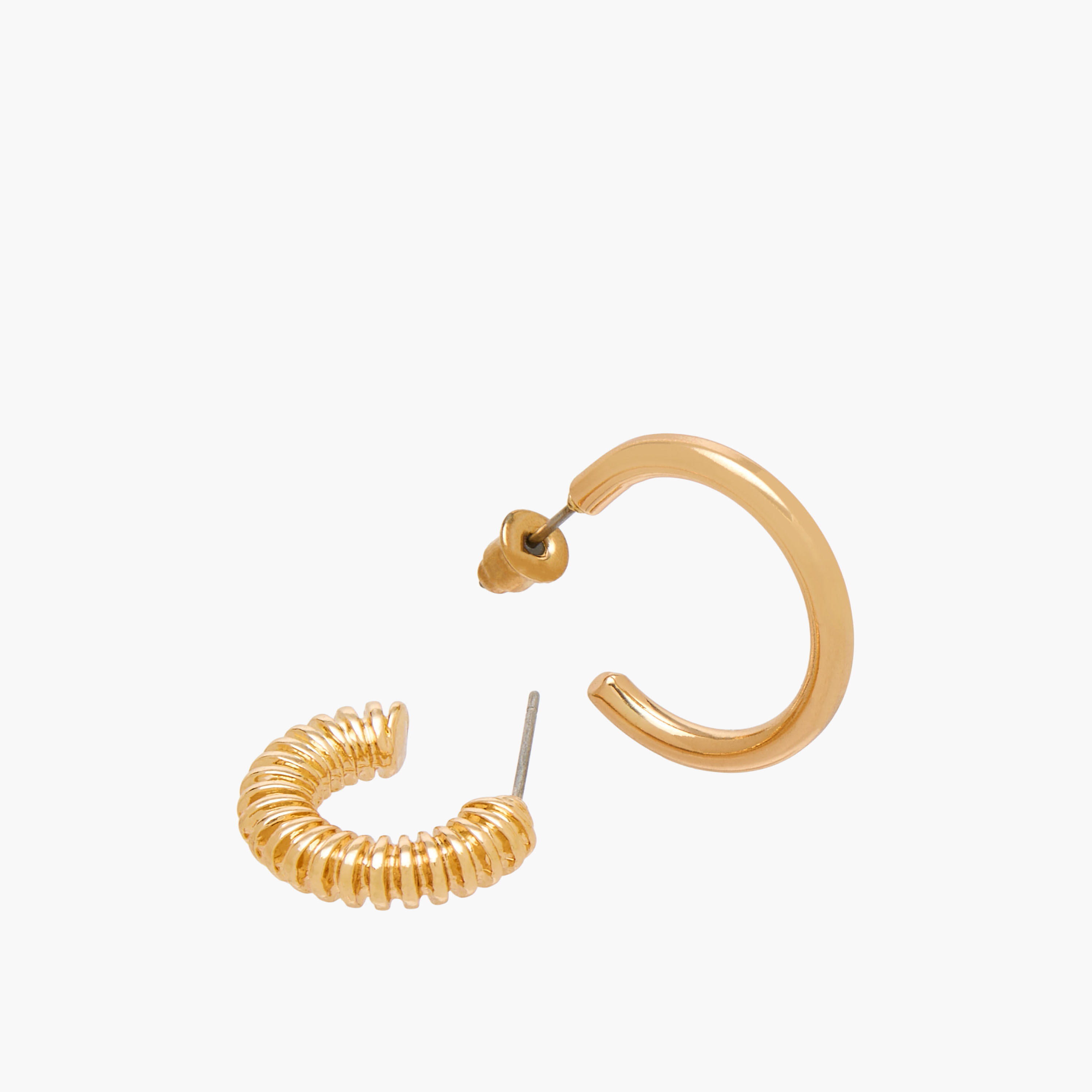 حلقان حلقية بلون ذهبي ومكبس إغلاق - عبوة 3 قطع-women-watchesandjewellery-jewellery-earrings-image-5