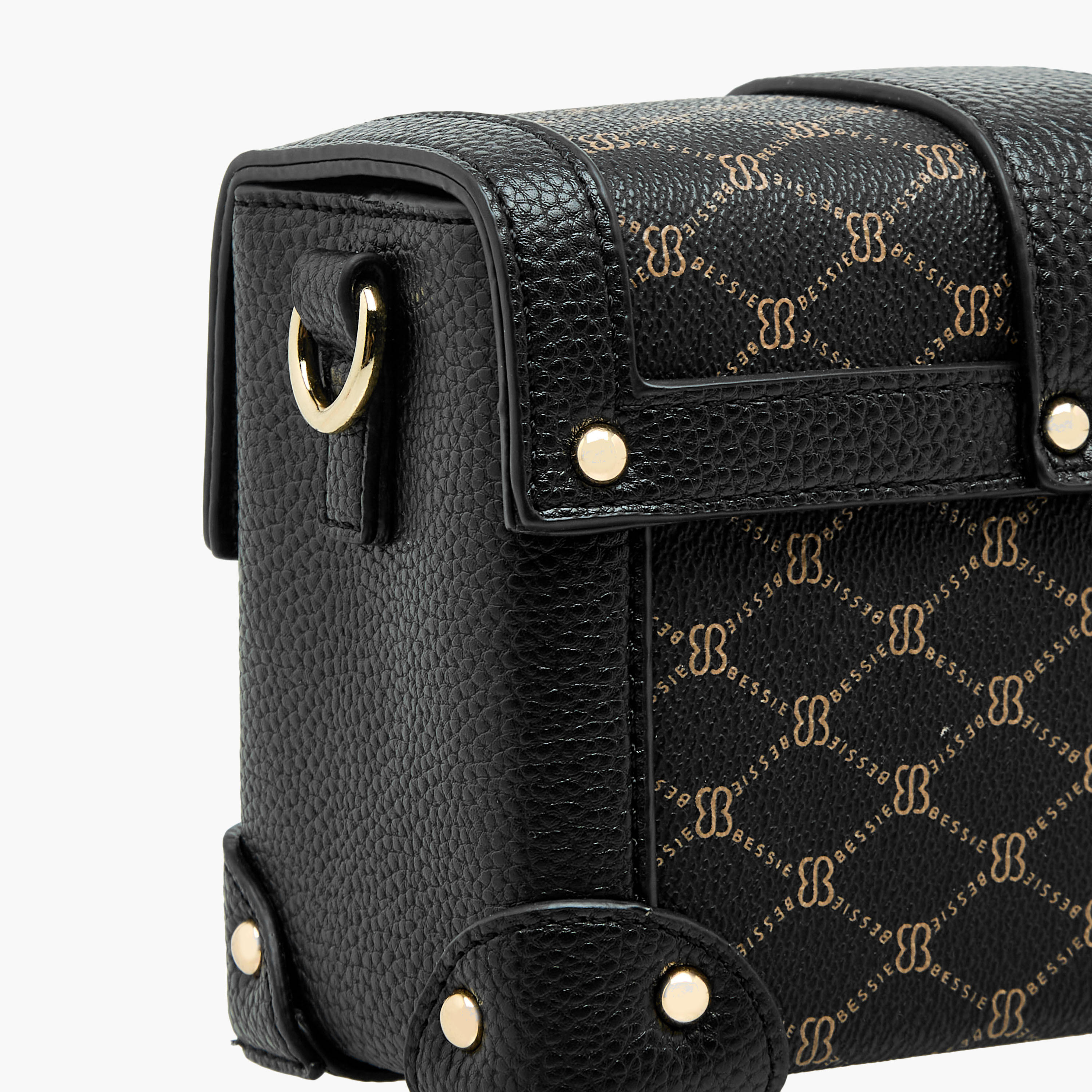 شنطة كروس بودي بحزام قابل للفصل وطبعات مونوجرام من بيسي لندن-women-bagsandwallets-handbags-image-6