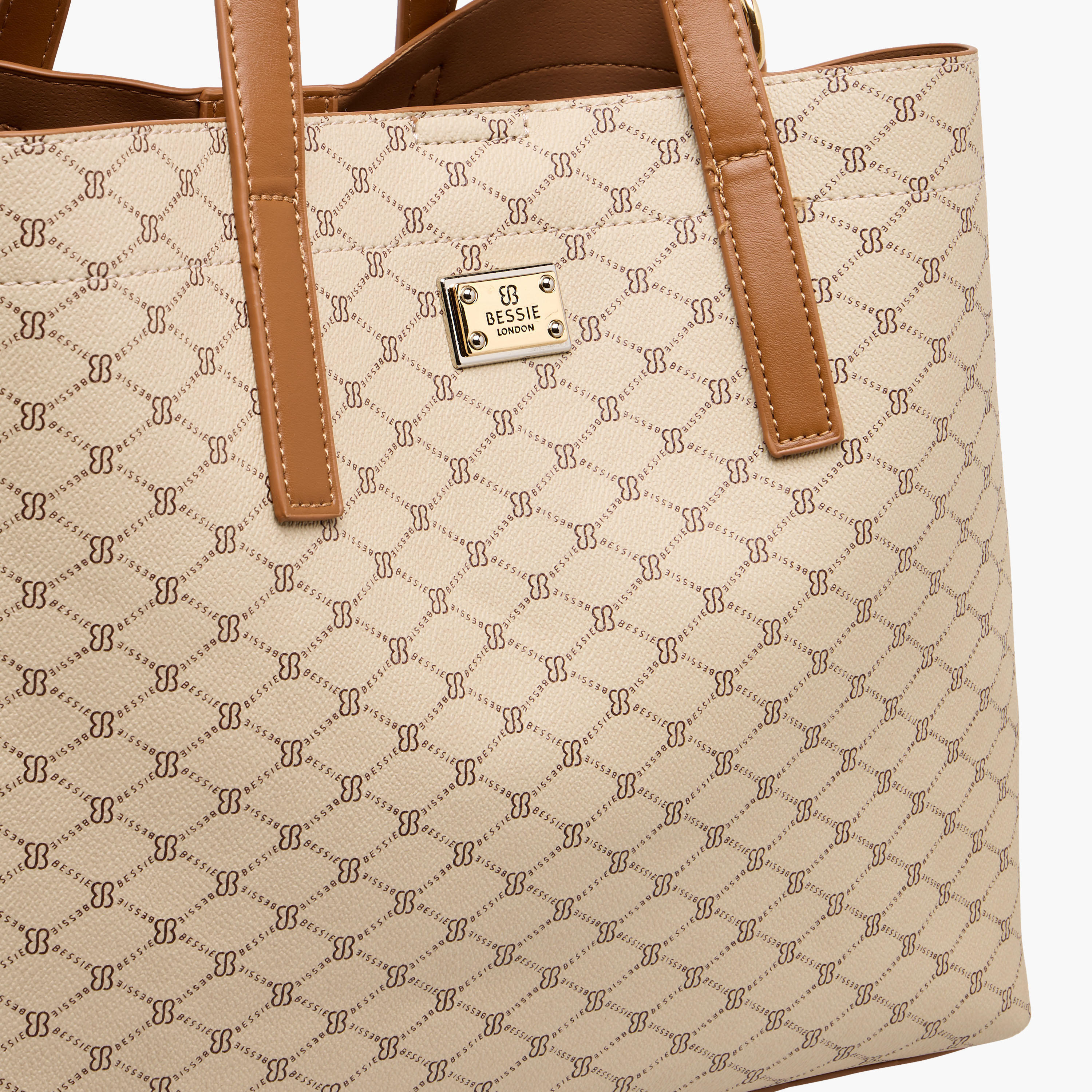 شنطة توتي بطبعات ومقبض مزدوج من بيسي لندن-women-bagsandwallets-handbags-image-5
