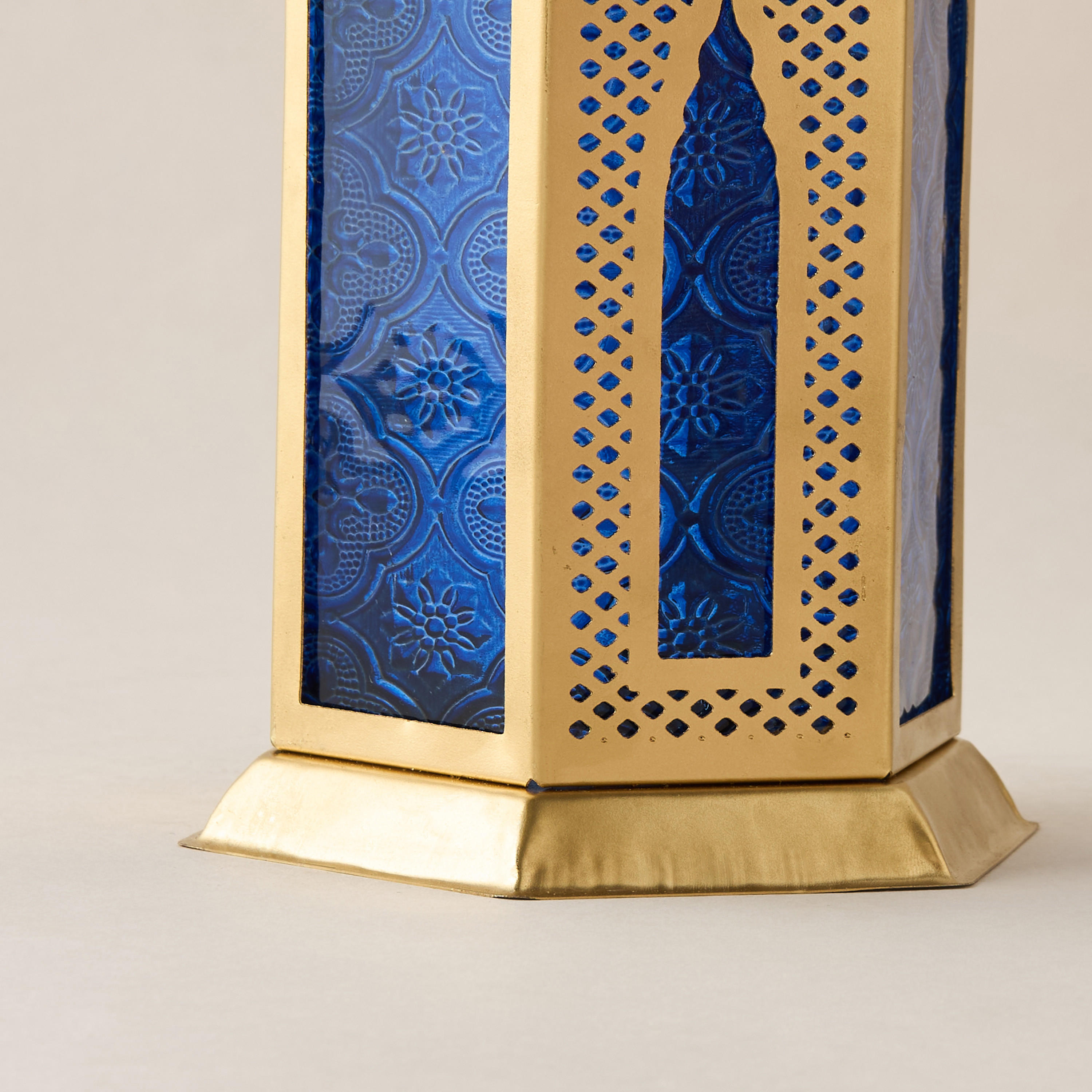 Metallic Tealight Lantern - 41 cms-household-decor-candleholdersandlanterns-image-4