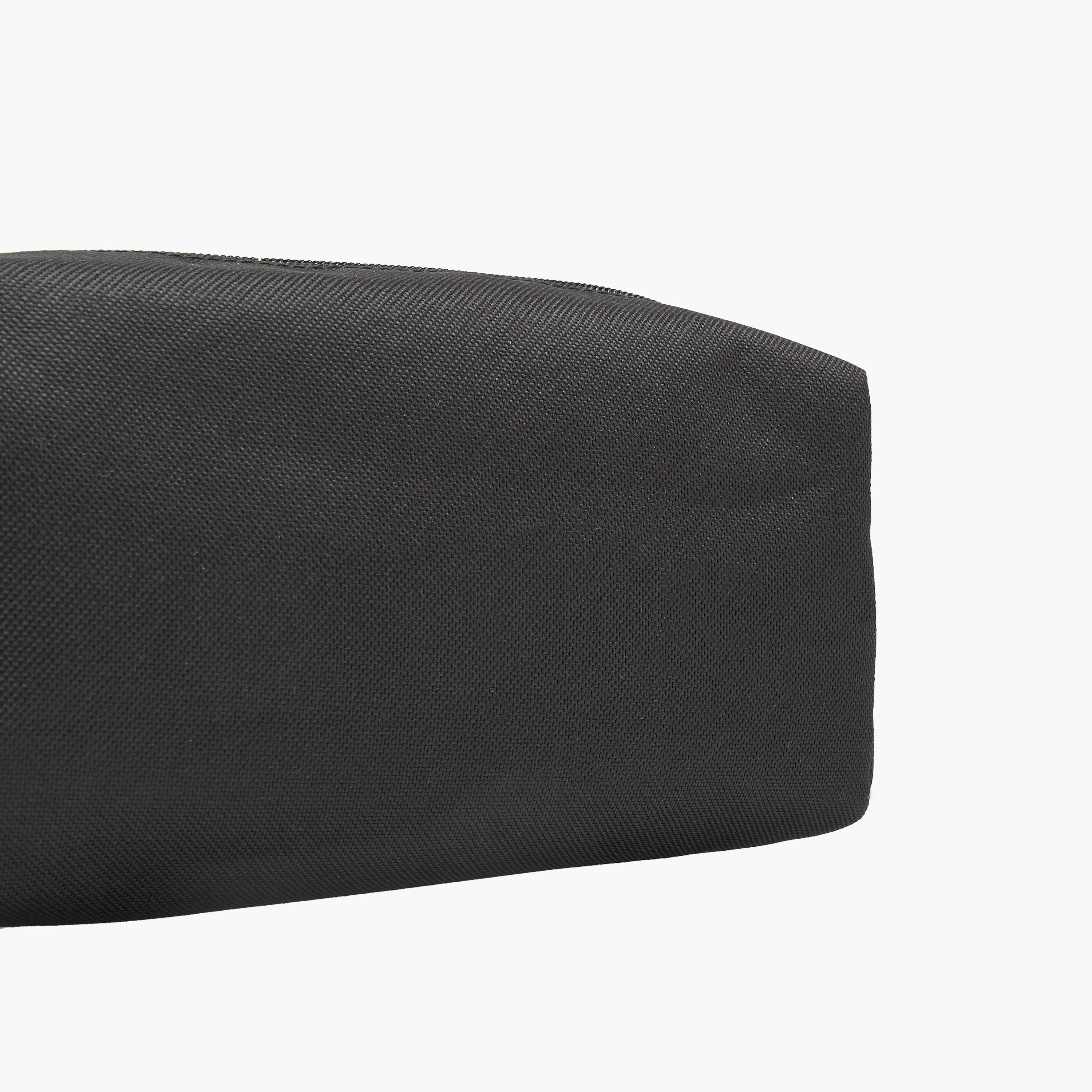 GLOO Travel Pouch with Zip Closure-travel-accessories-image-5