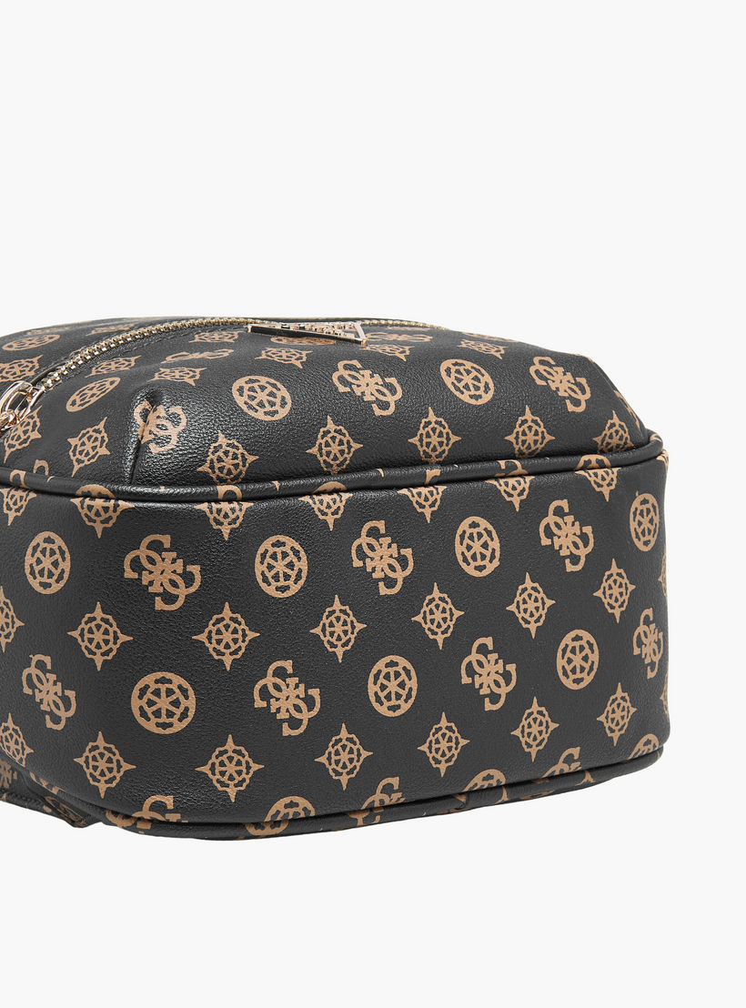شنطة ظهر بطبعات مونوجرام وبسحاب إغلاق مانهاتن من جيس-women-bagsandwallets-backpacks-image-6