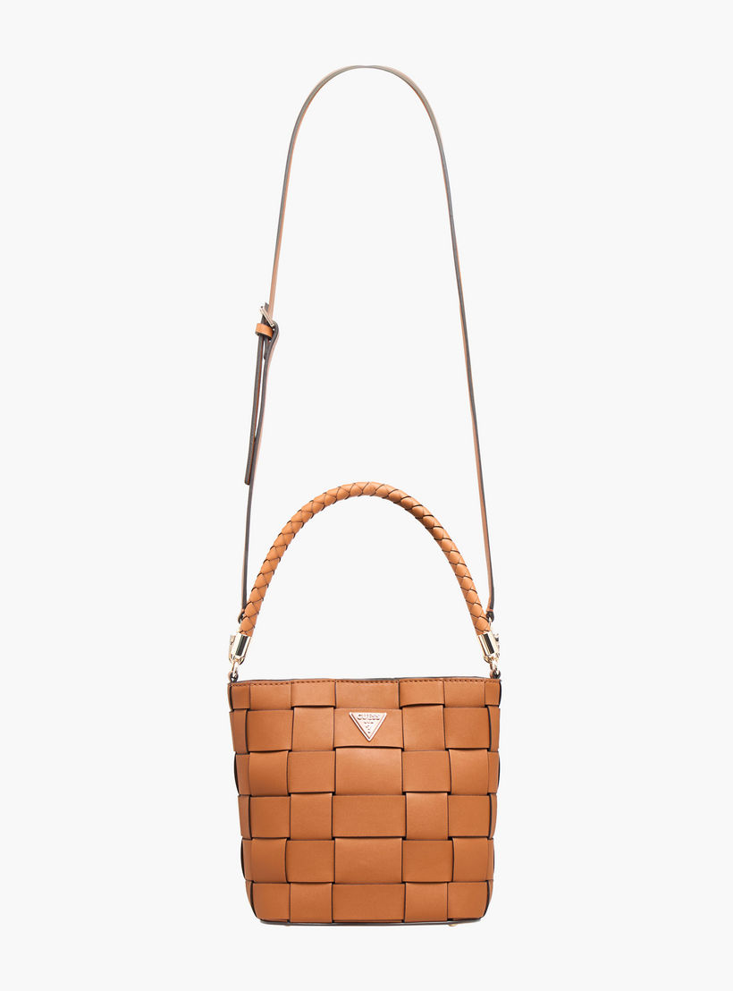 شنطة دلو بنسيج بارزة الملمس مع زر إغلاق مايلي من جيس-women-bagsandwallets-handbags-image-3