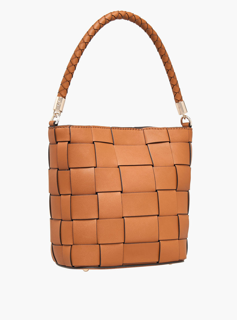 شنطة دلو بنسيج بارزة الملمس مع زر إغلاق مايلي من جيس-women-bagsandwallets-handbags-image-4