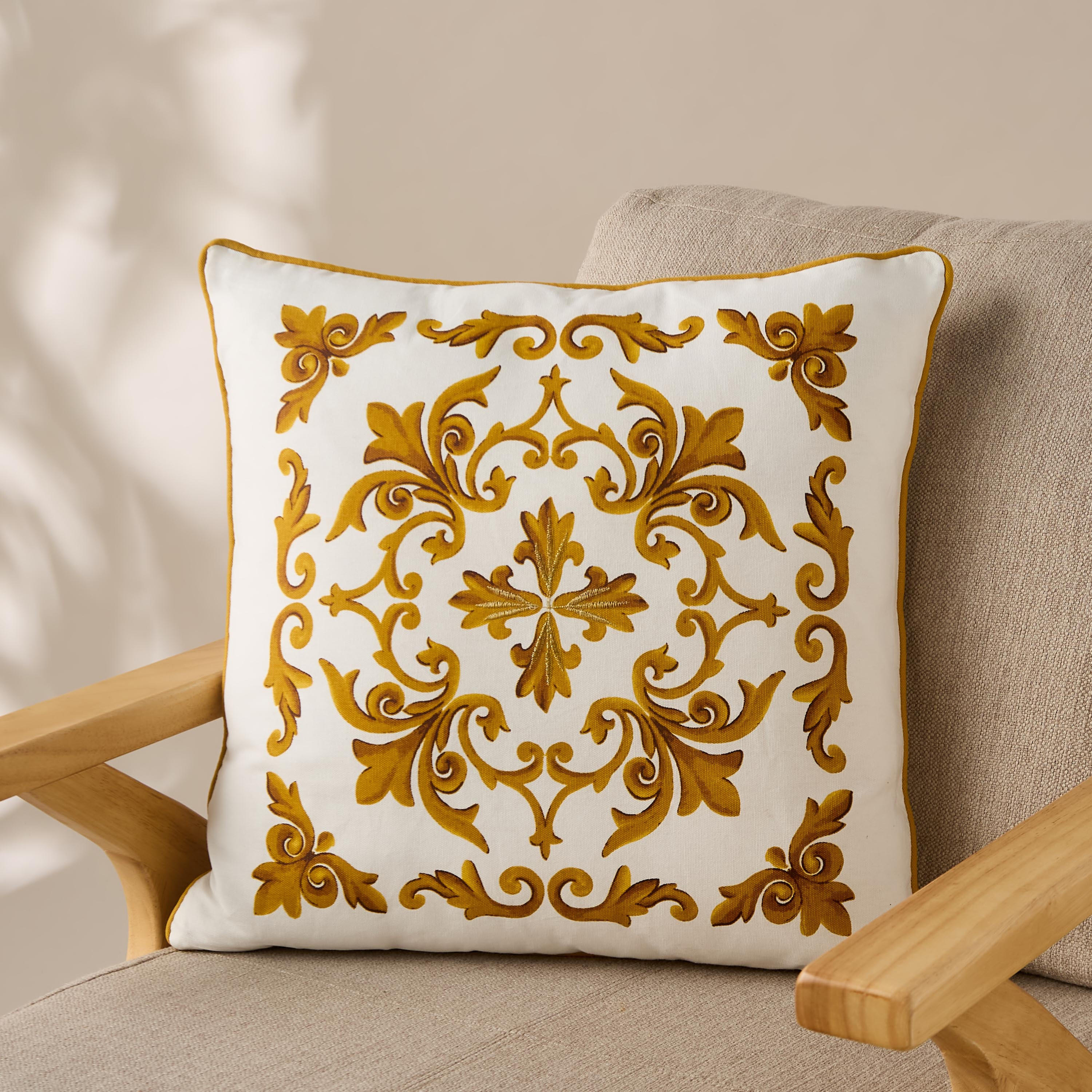 Gia Como Printed Filled Cushion - 50x50 cms-household-cushionsandthrows-filledcushions-decorativecushions-image-2