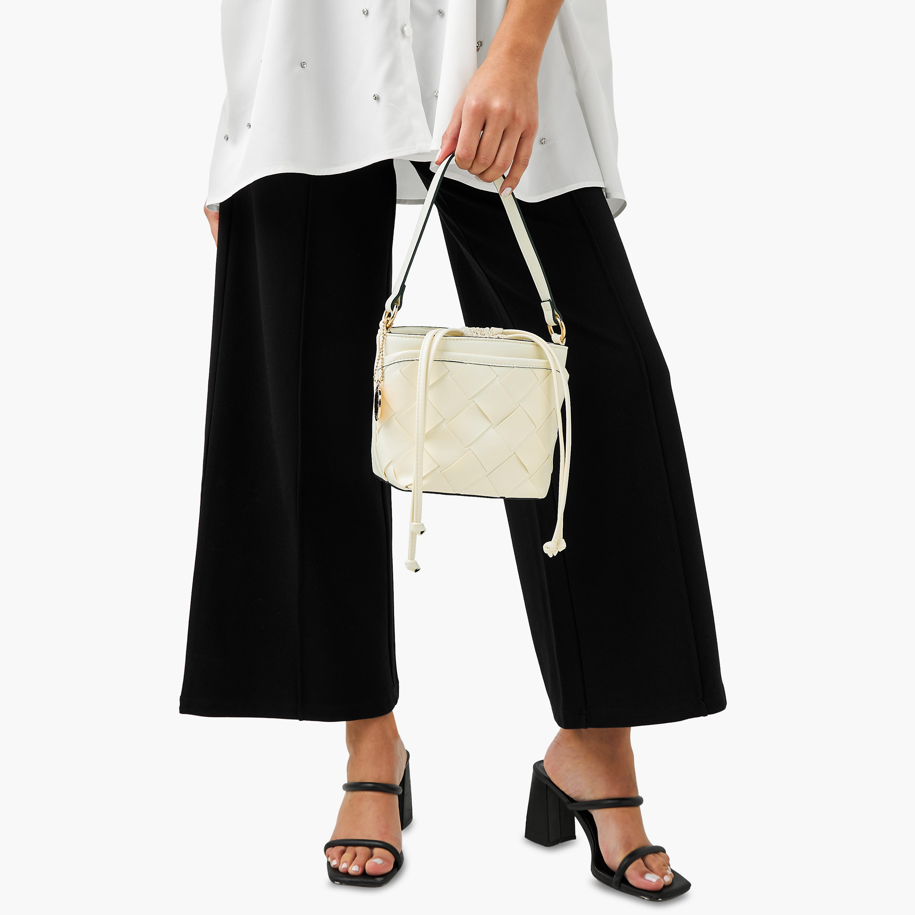 شنطة دلو بارزة الملمس بحزام قابل للفصل من مارينا جالانتي-women-bagsandwallets-handbags-image-8