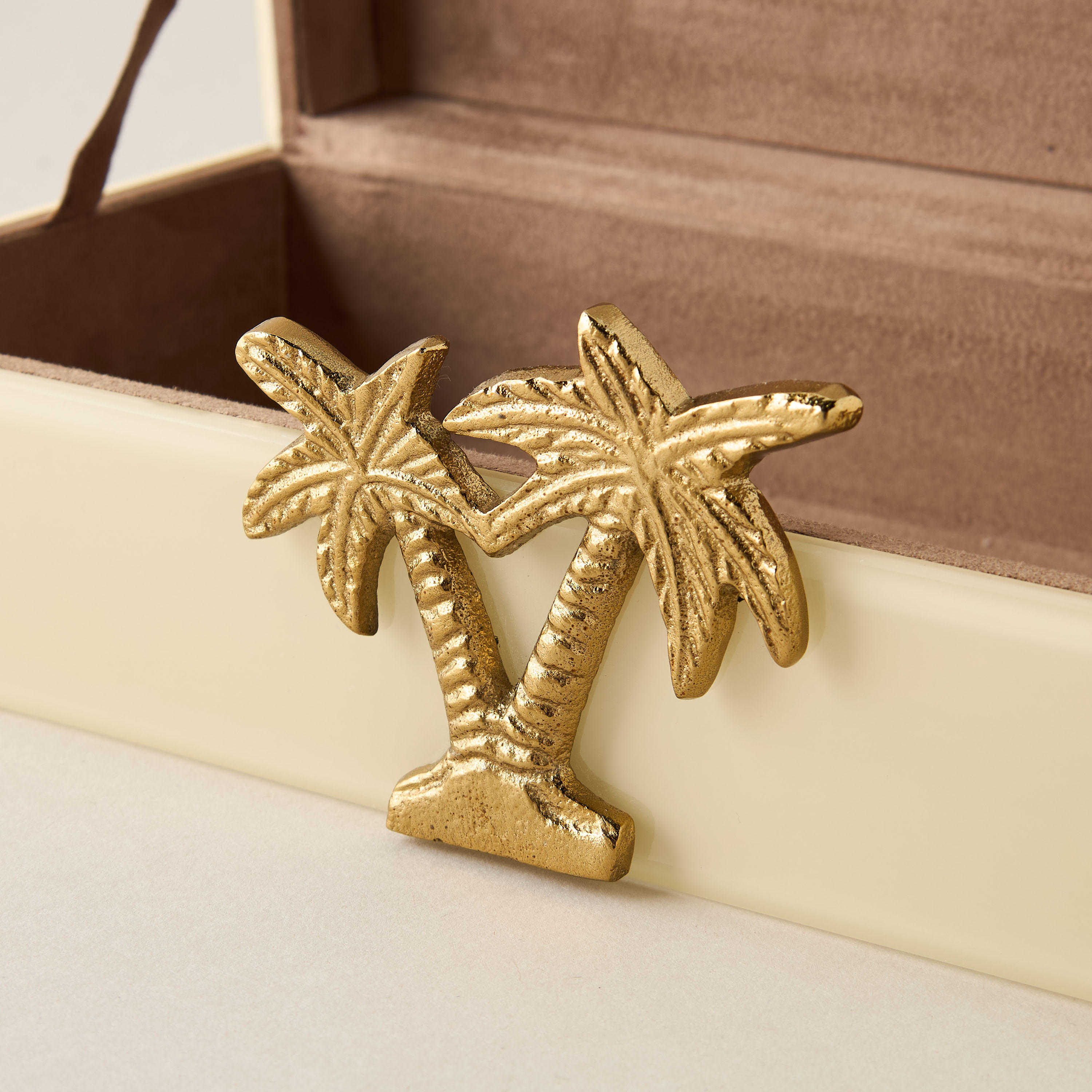 Palm Tree Accent Decorative Storage Box - 22x11x6 cms-household-storage-jewelleryorganizing-jewelleryboxesandstands-image-4