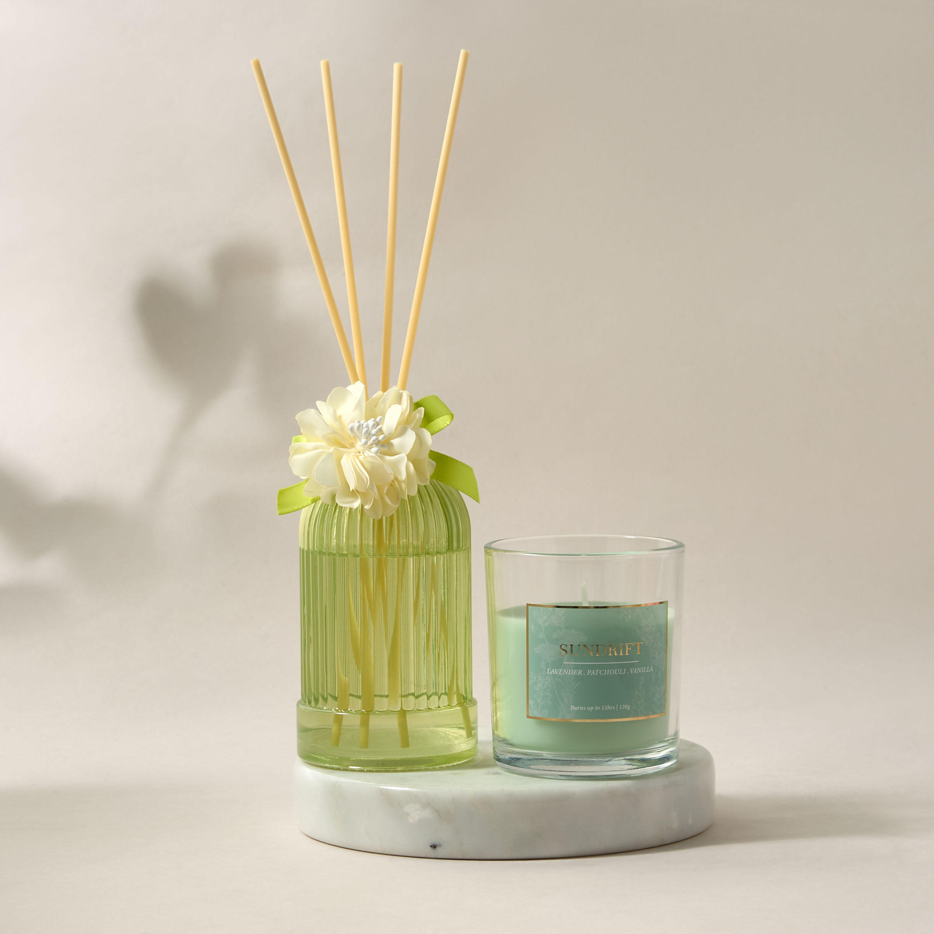 Aura Luxe Jar Candle 120gms Sundrift- Green-household-homefragrance-candles-image-5